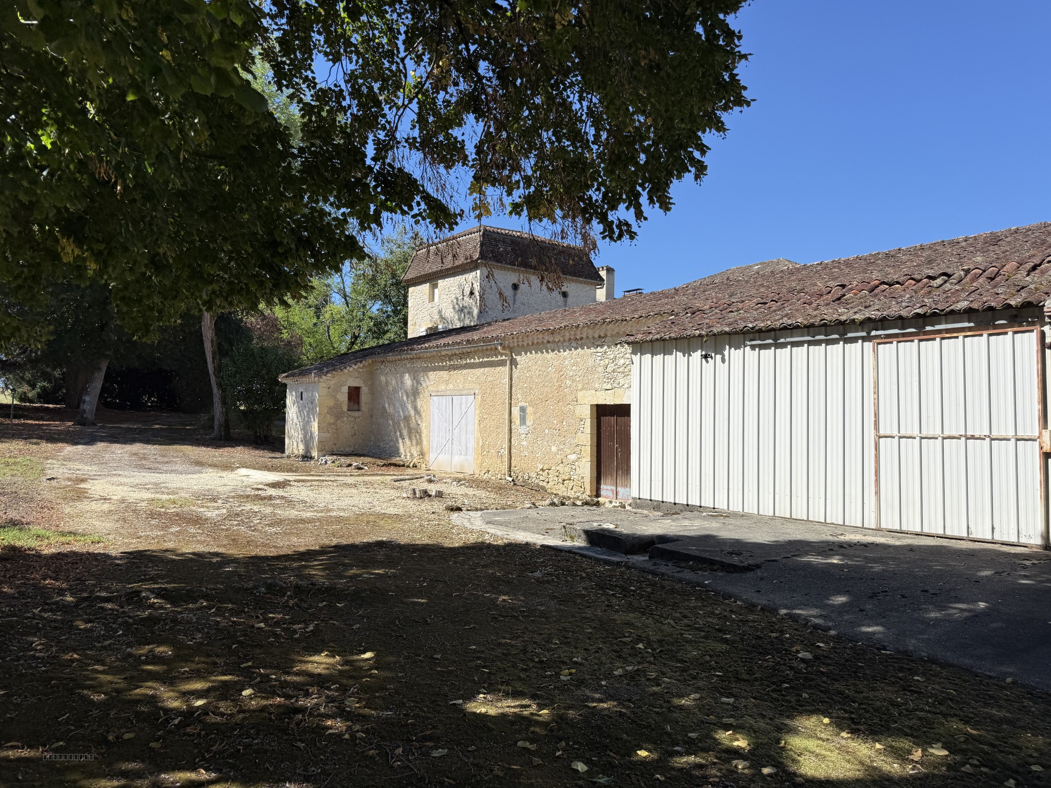 Propriété avec dépendances sur 9ha proche de Montréal du Gers — photo 18