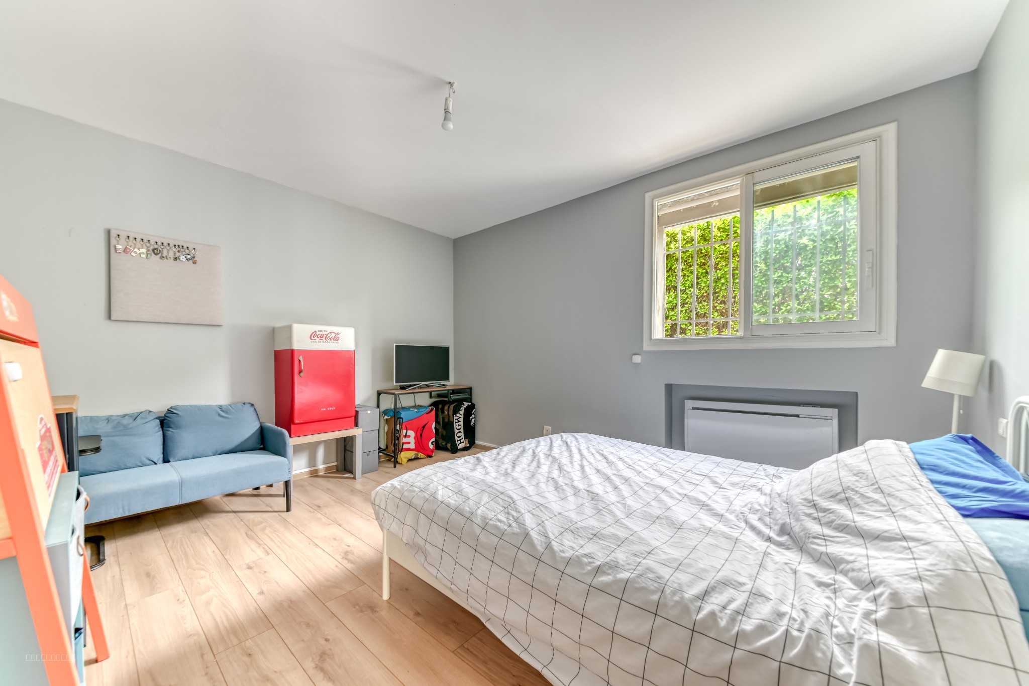 À vendre   Appartement avec jardin arboré, terrasse et garage   Vénissieux secteur Pasteur / Les Charreards — photo 6