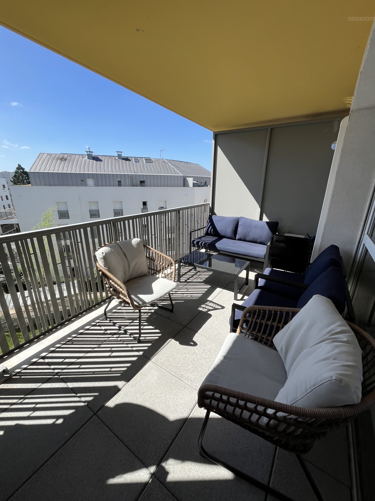 Studio à vendre à St priest, 28 m², 1 pièce – photo 1 sur 6