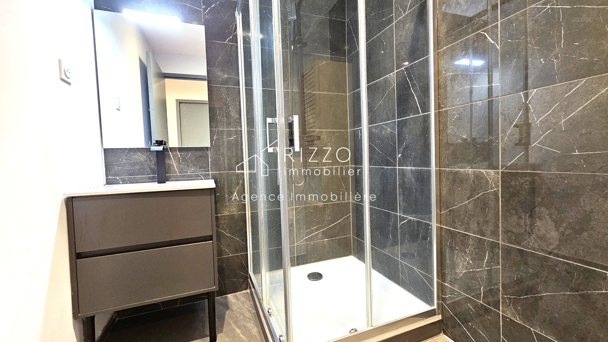 Maison mitoyenne 103m2 à Chevry — photo 11