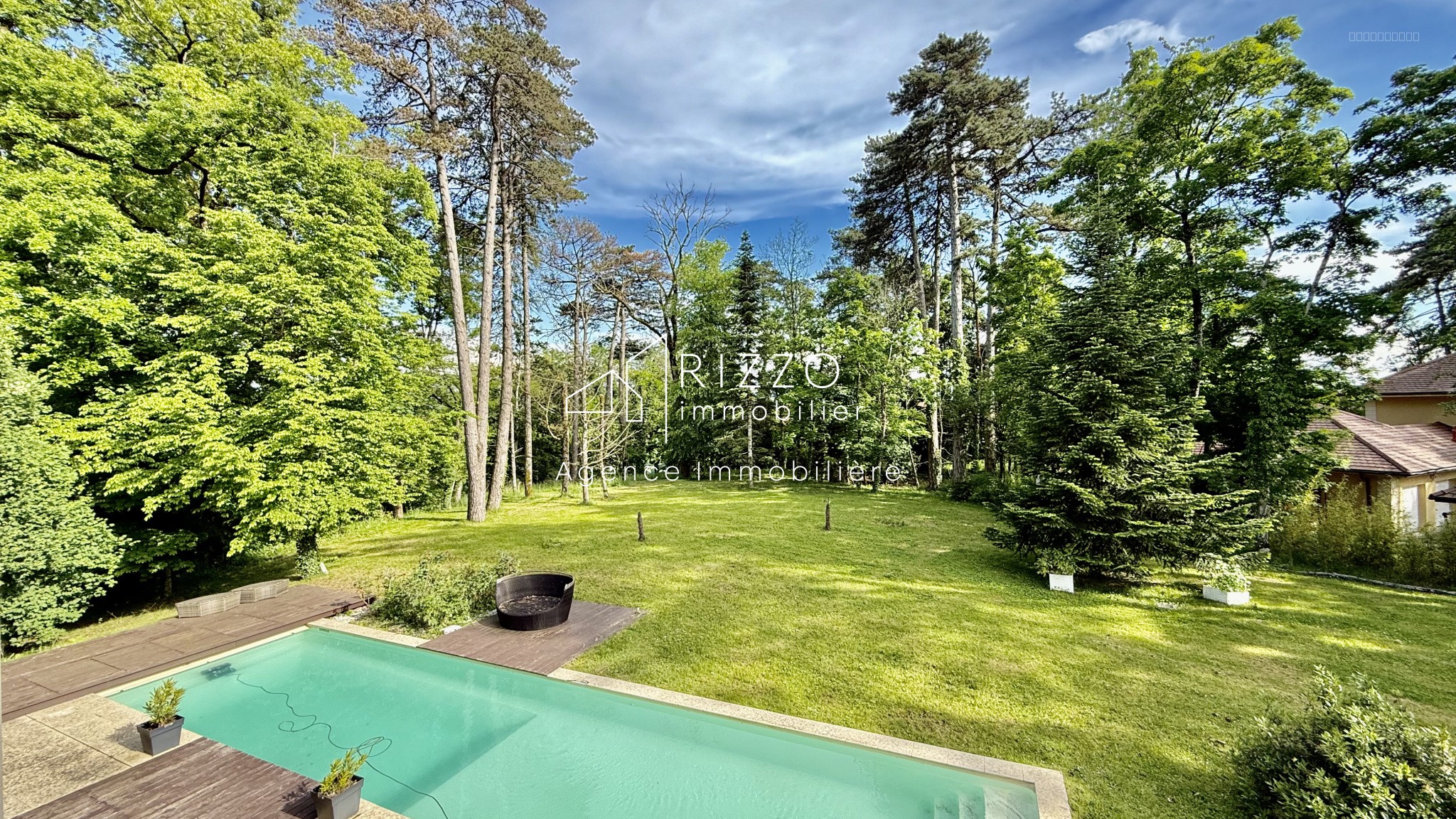 Maison à vendre à Prevessin moens, 109 m², 5 pièces – photo 1 sur 17