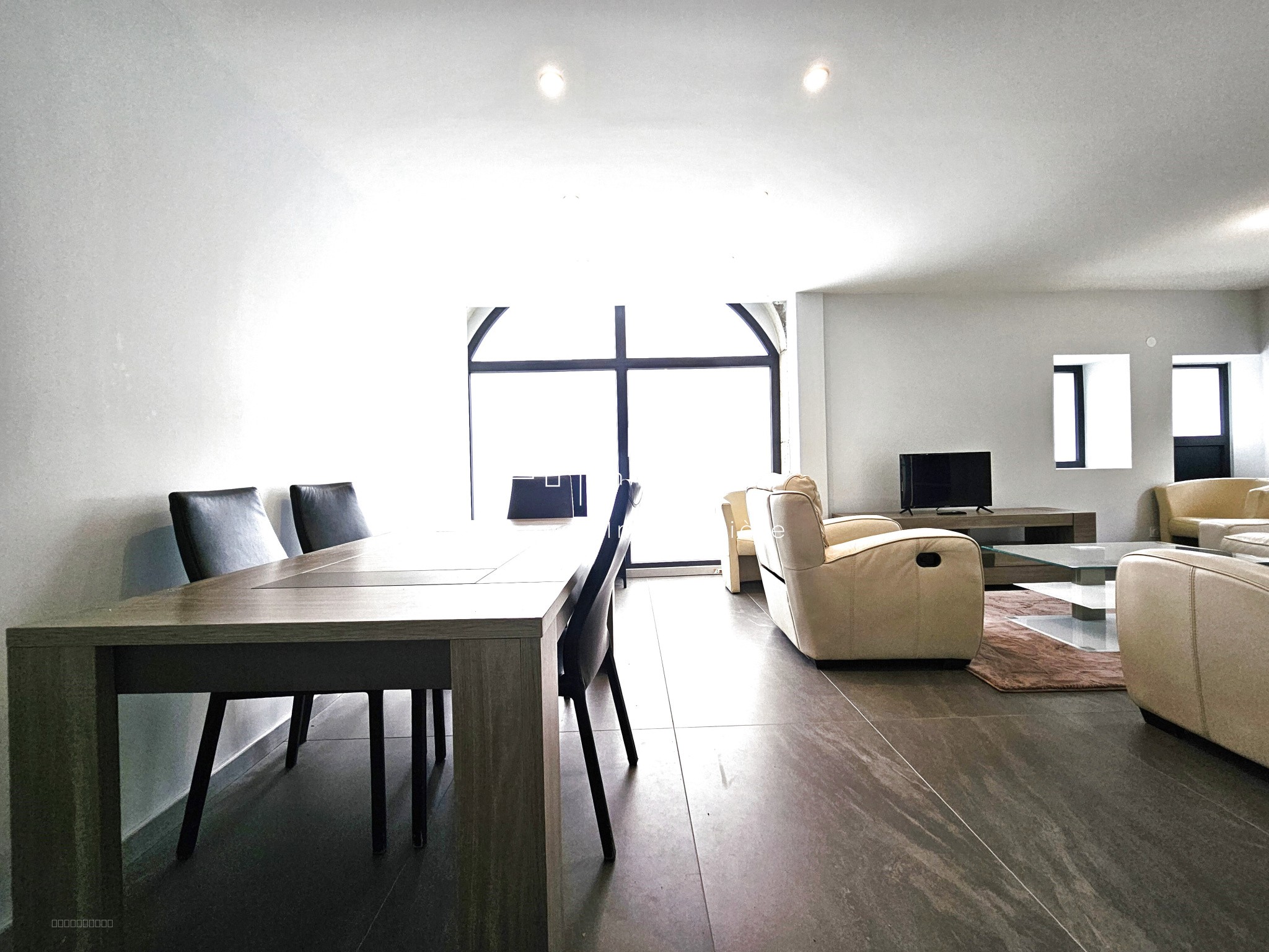 Maison mitoyenne 103m2 à Chevry — photo 14