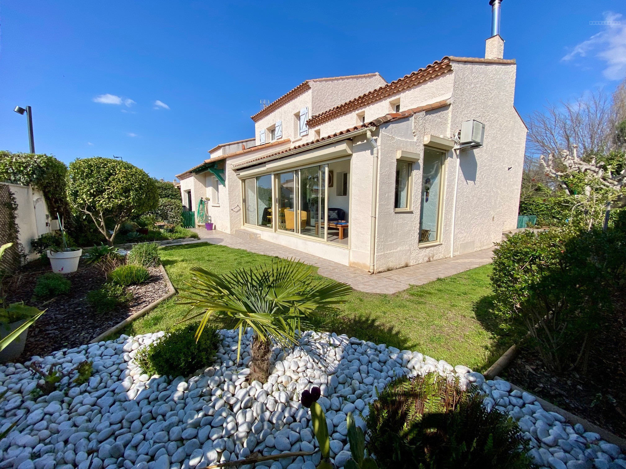 Villa à vendre à Perols, 167 m², 7 pièces – photo 1 sur 16