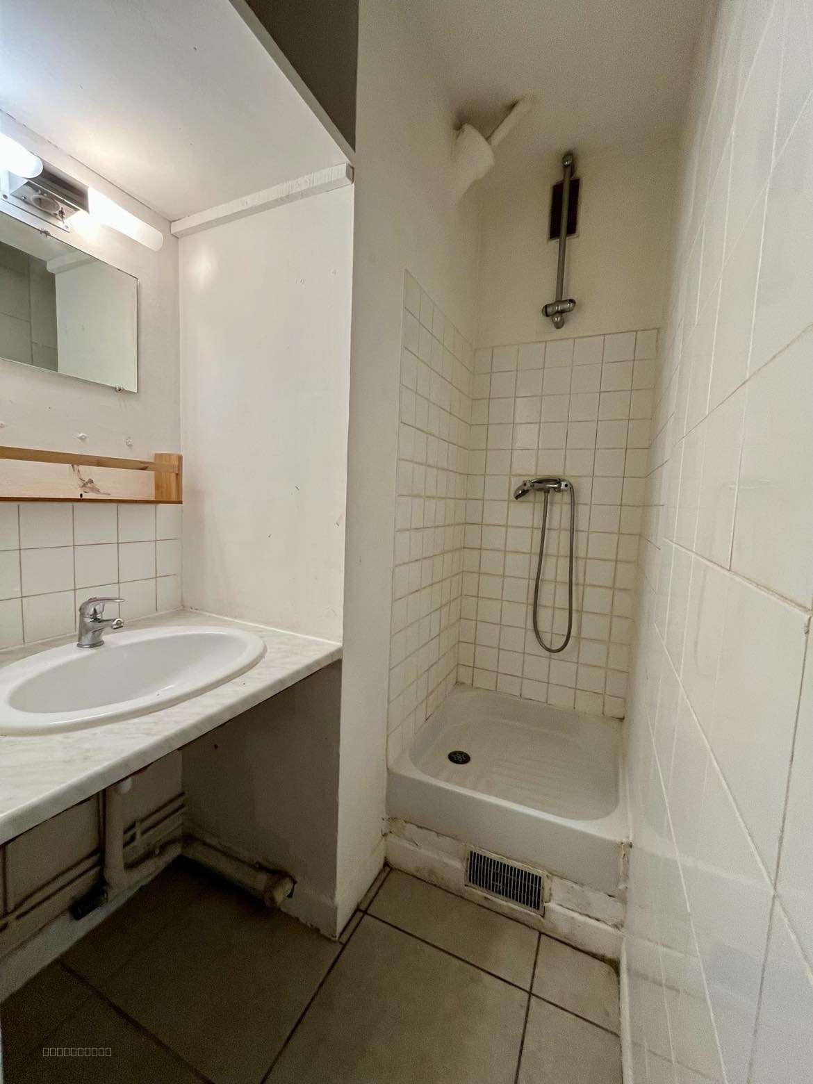 Appartement studio de 11.50m2 avec extérieur avec parking collectif - SECTEUR BOUTONNET MONTPELLIER — photo 6
