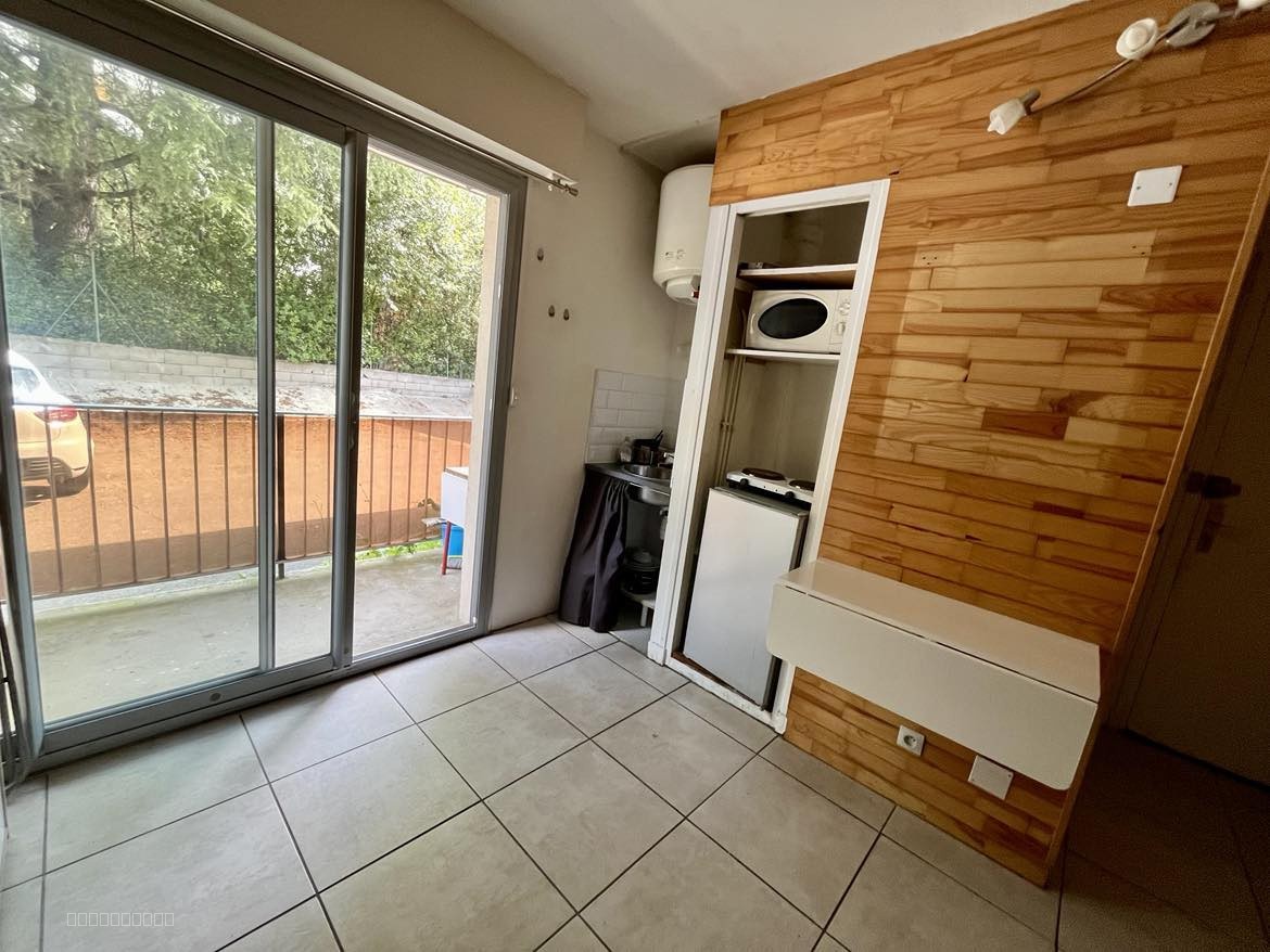 Appartement studio de 11.50m2 avec extérieur avec parking collectif - SECTEUR BOUTONNET MONTPELLIER — photo 4