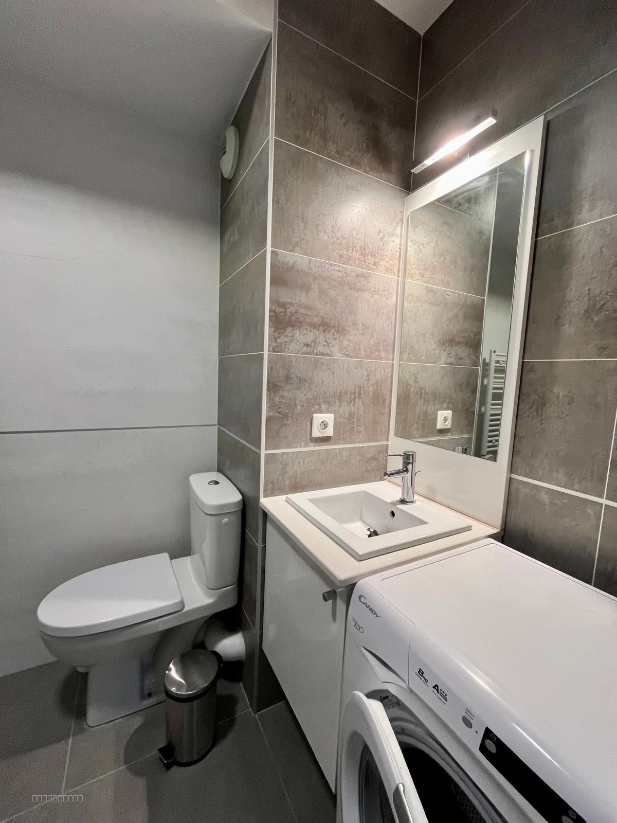 Appartement T3 de 68m2 au 4eme avec deux parking - MONTPELLIER SECTEUR LIRONDE — photo 10