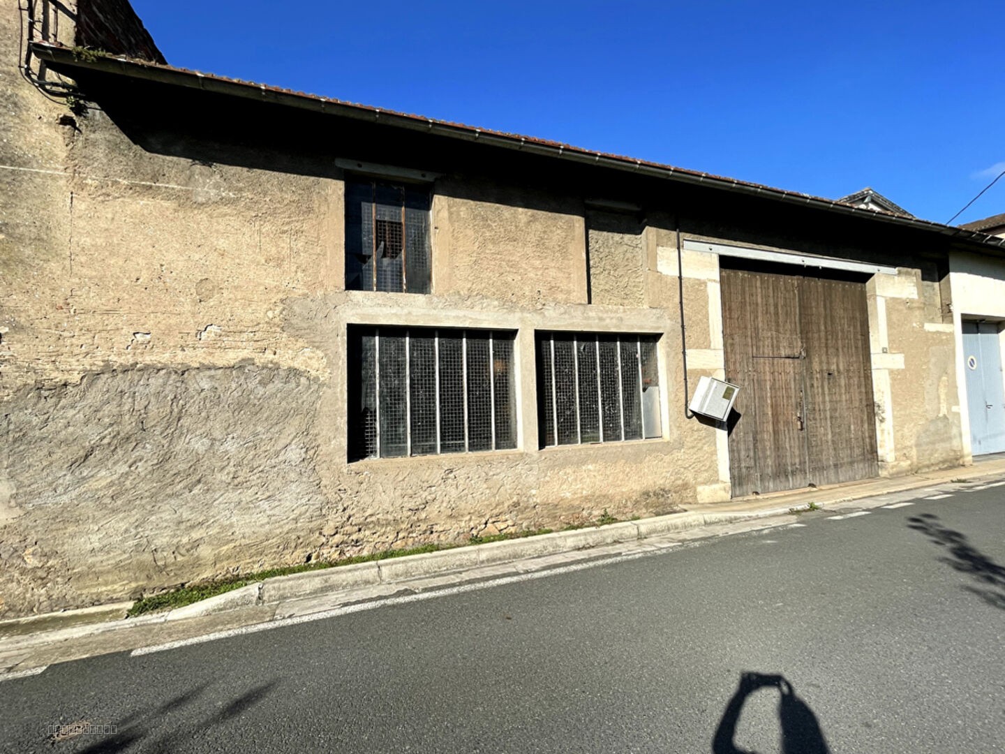 Maison à vendre à Thoissey, 180 m², 1 pièce – photo 2 sur 2