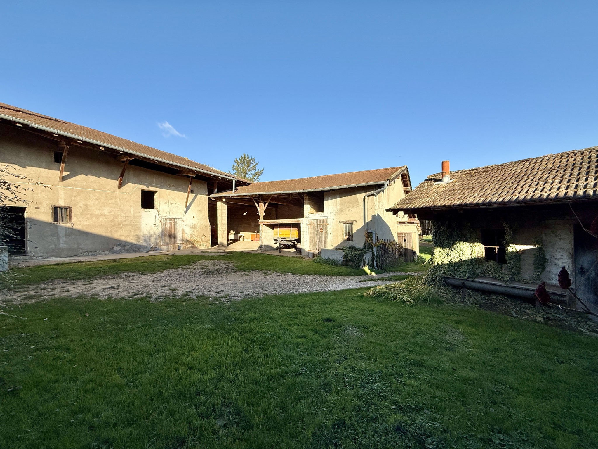 Ferme à vendre à Garnerans, 90 m², 4 pièces – photo 1 sur 20