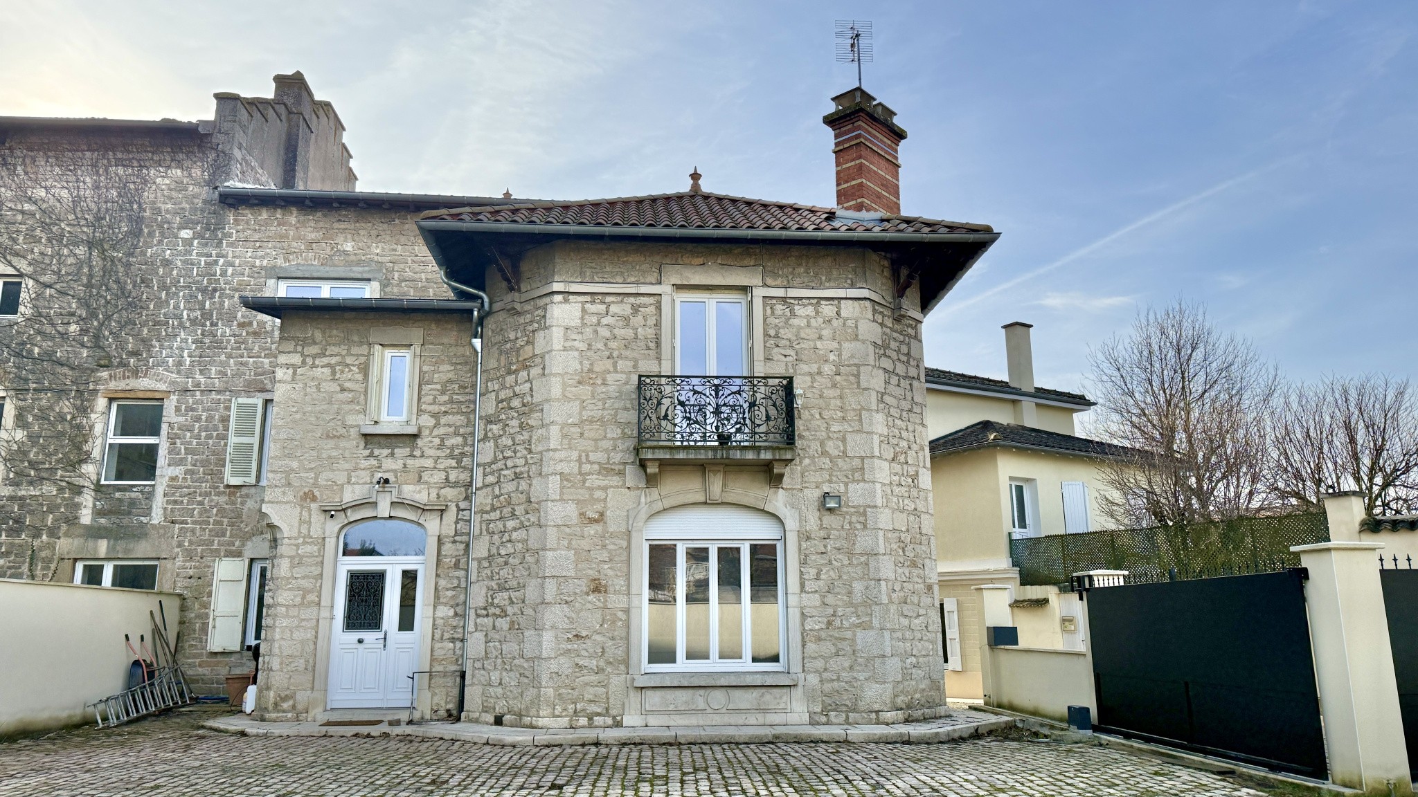 Maison à vendre à St didier sur chalaronne, 300 m², 8 pièces – photo 2 sur 17