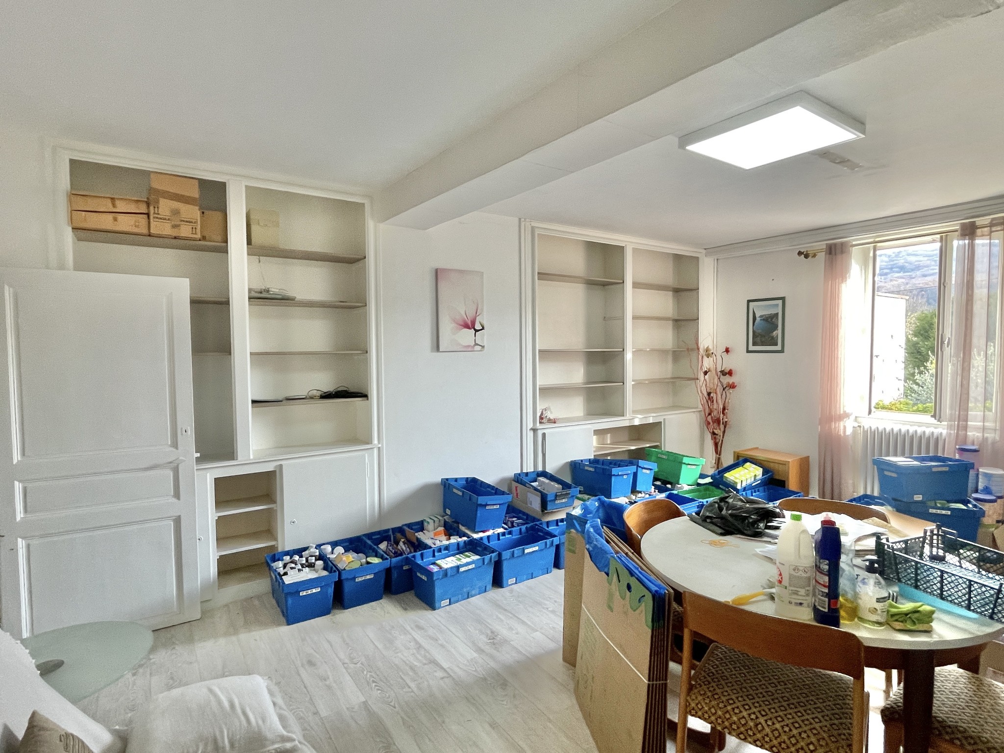 GRAND TERRAIN DE 2447 m2 EN PARTIE CONSTRUCTIBLE — photo 3
