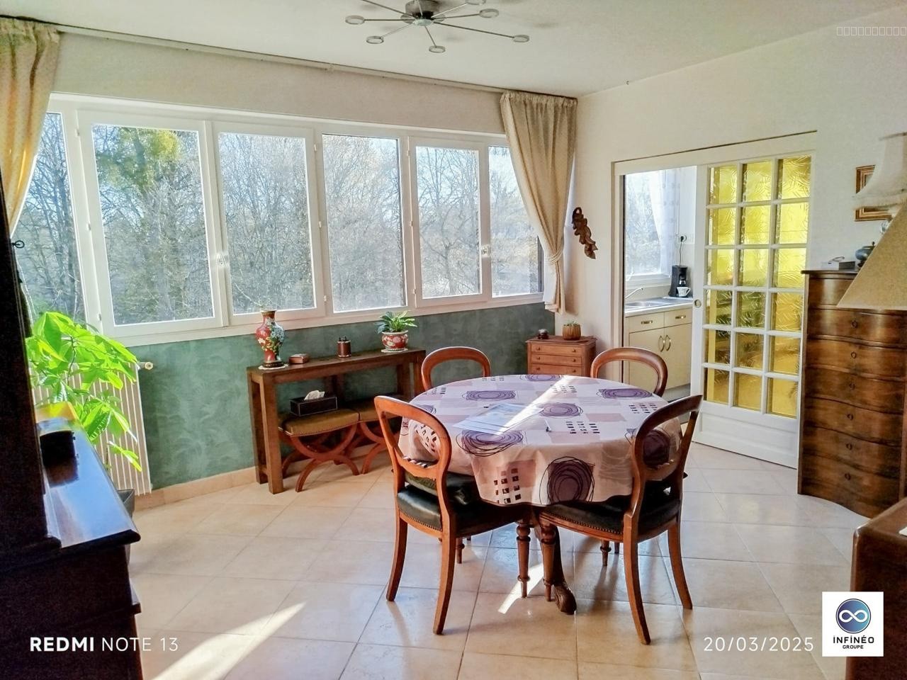 APPARTEMENT DE 129 M2 SUR VAUX-LE-PENIL — photo 3