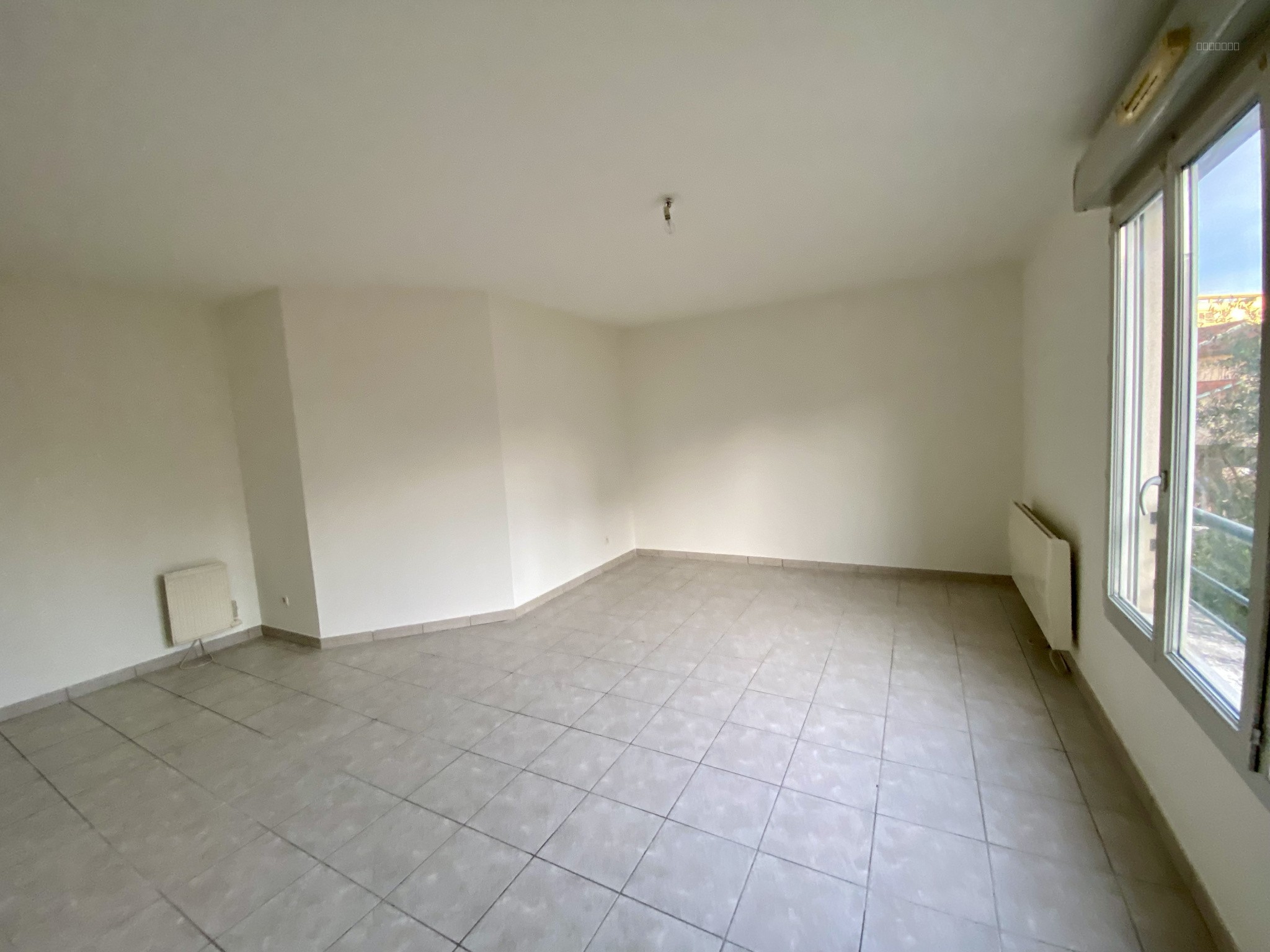 Appartement T3  calme donnant sur jardin (arrière immeuble) avec garage — photo 3