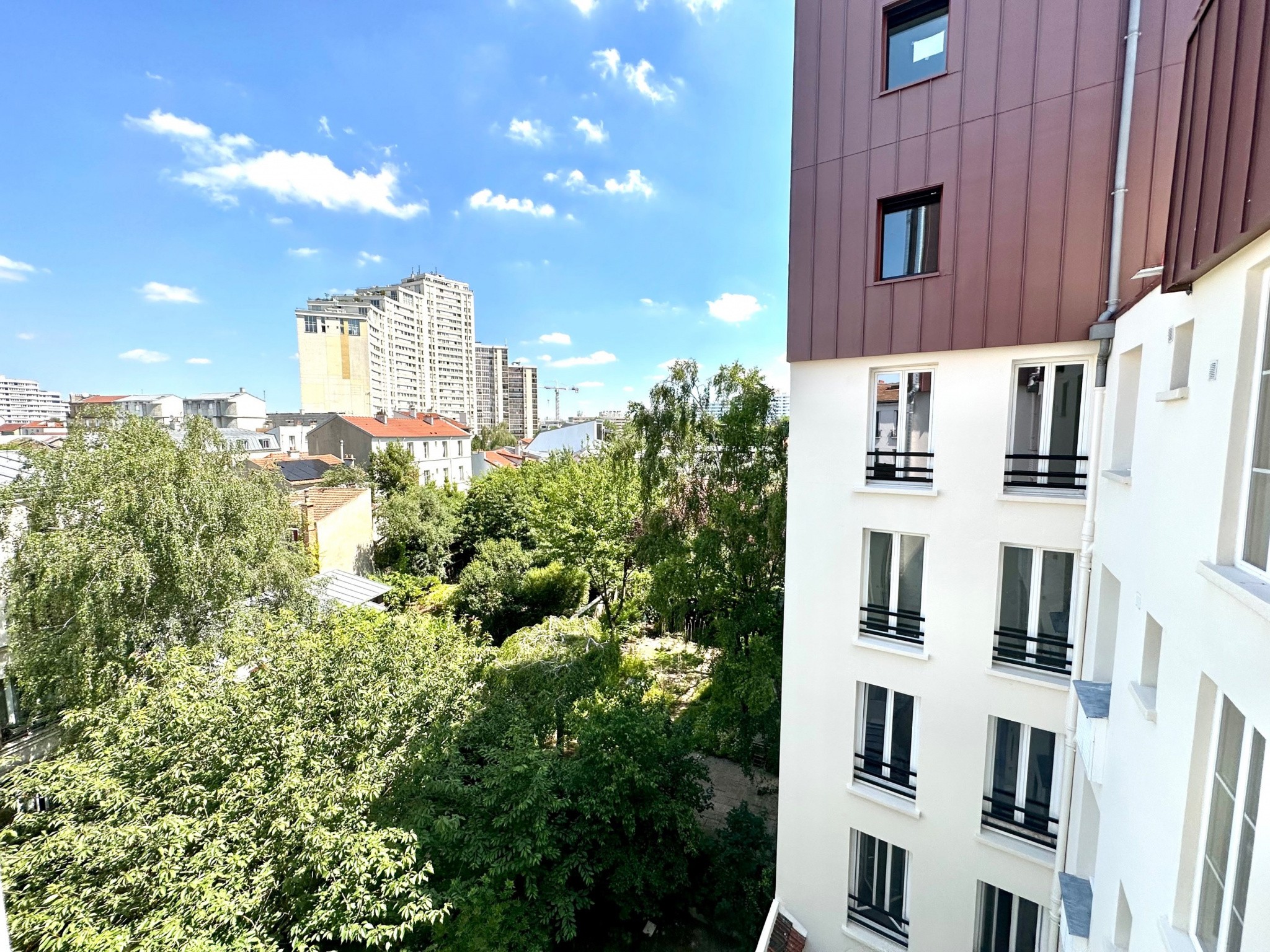 Appartement à vendre à Malakoff, 492 m², 3 pièces – photo 1 sur 12