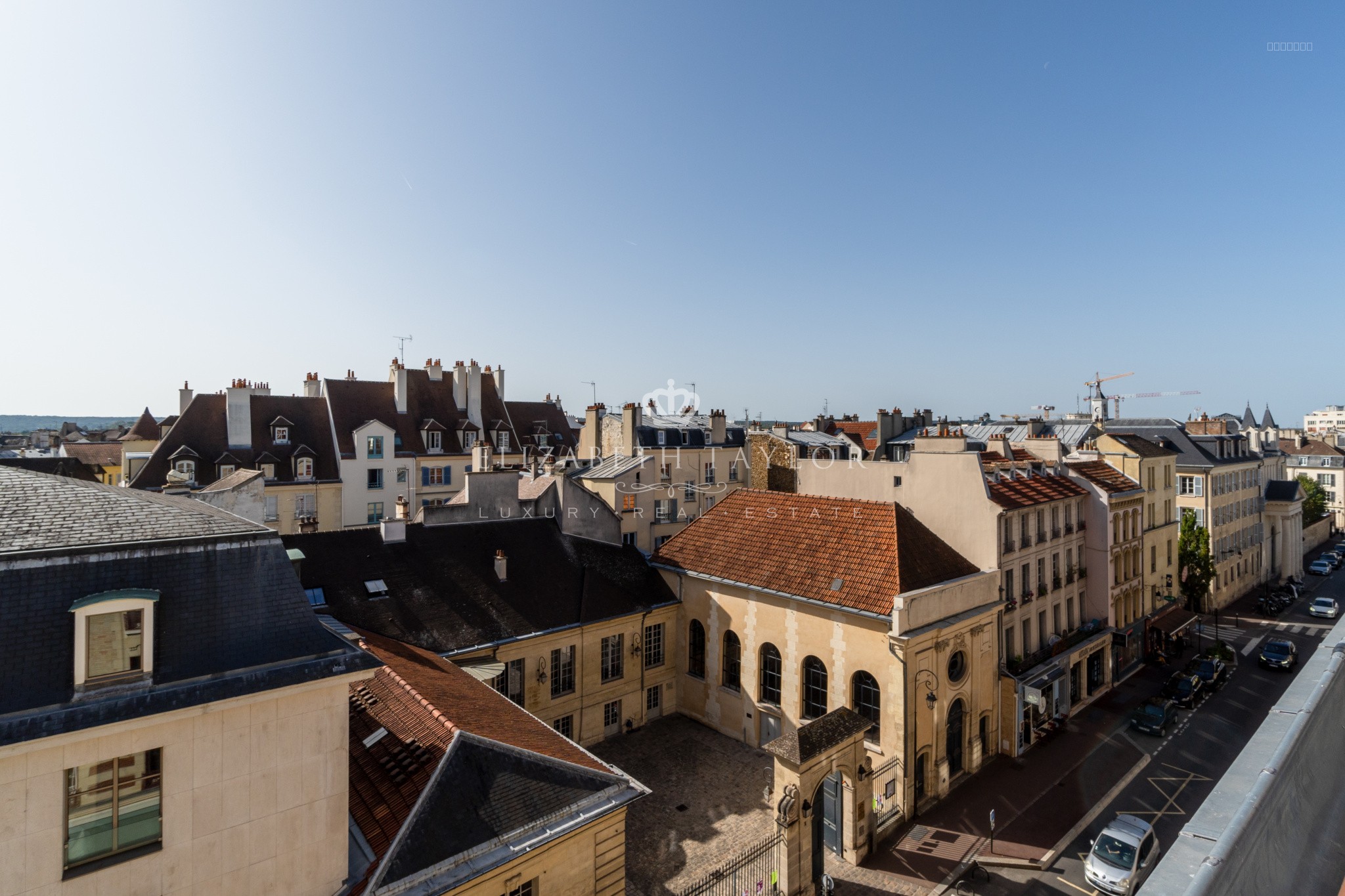 CHATEAU RER SAINT GERMAIN EN LAYE — photo 15