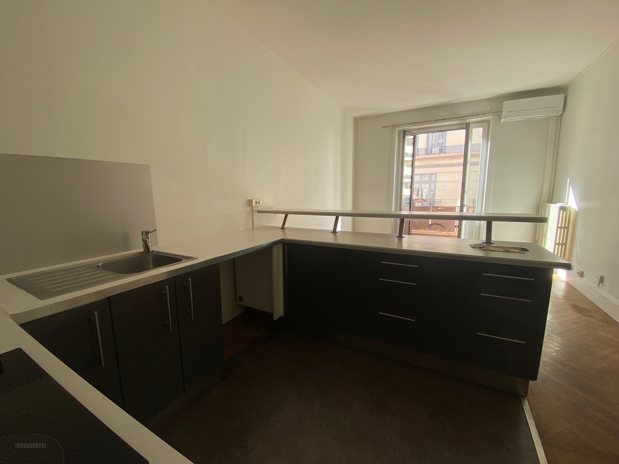Appartement T3 loué   Lyon 6 (rue de Créqui) — photo 6