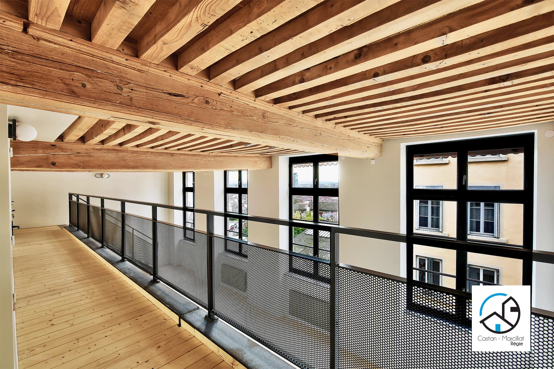Duplex avec vue dégagée - Croix Rousse — photo 14