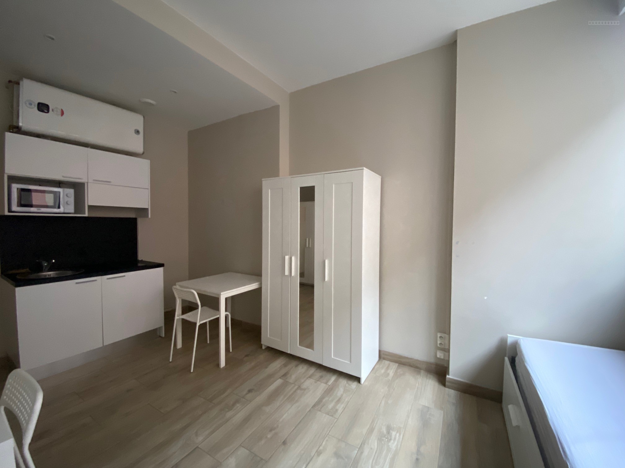 Studio meublé - Rue  Paul Bert 69003 LYON — photo 3