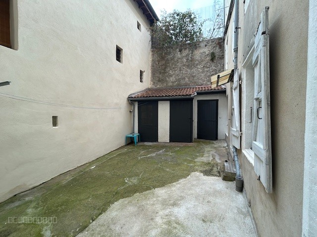 Maison à vendre à Annonay, 143,89 m², 6 pièces – photo 2 sur 14