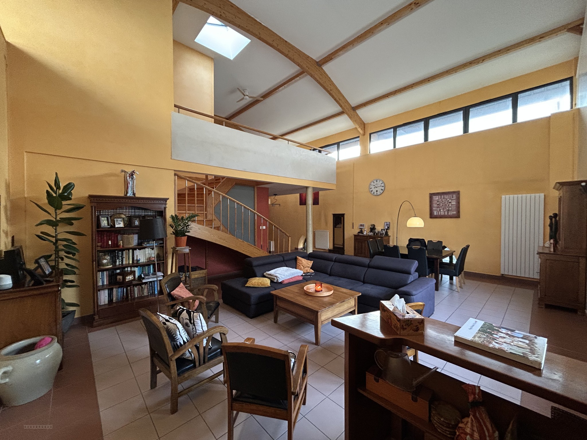 Appartement à vendre à Annonay, 169,17 m², 6 pièces – photo 2 sur 17