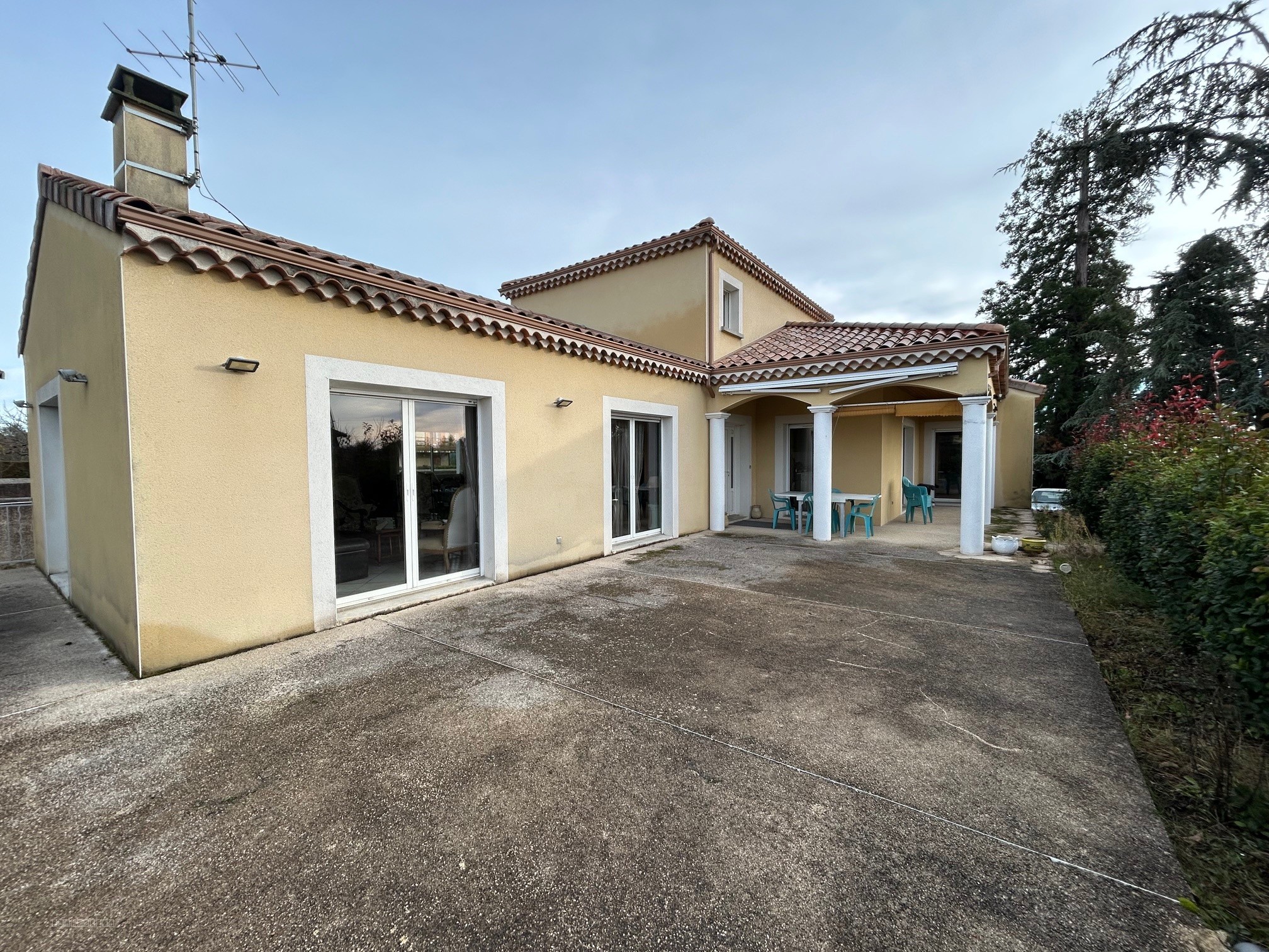 Maison à vendre à Annonay, 171,86 m², 7 pièces – photo 2 sur 19