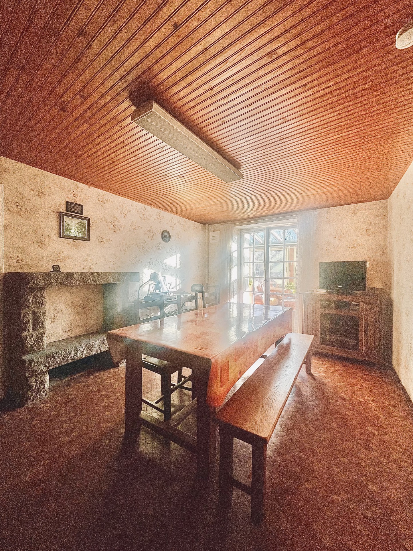 MAISON EN PIERRES AVEC DEPENDANCE AMENAGEABLE EN HAMEAU - BEGANNE — photo 5