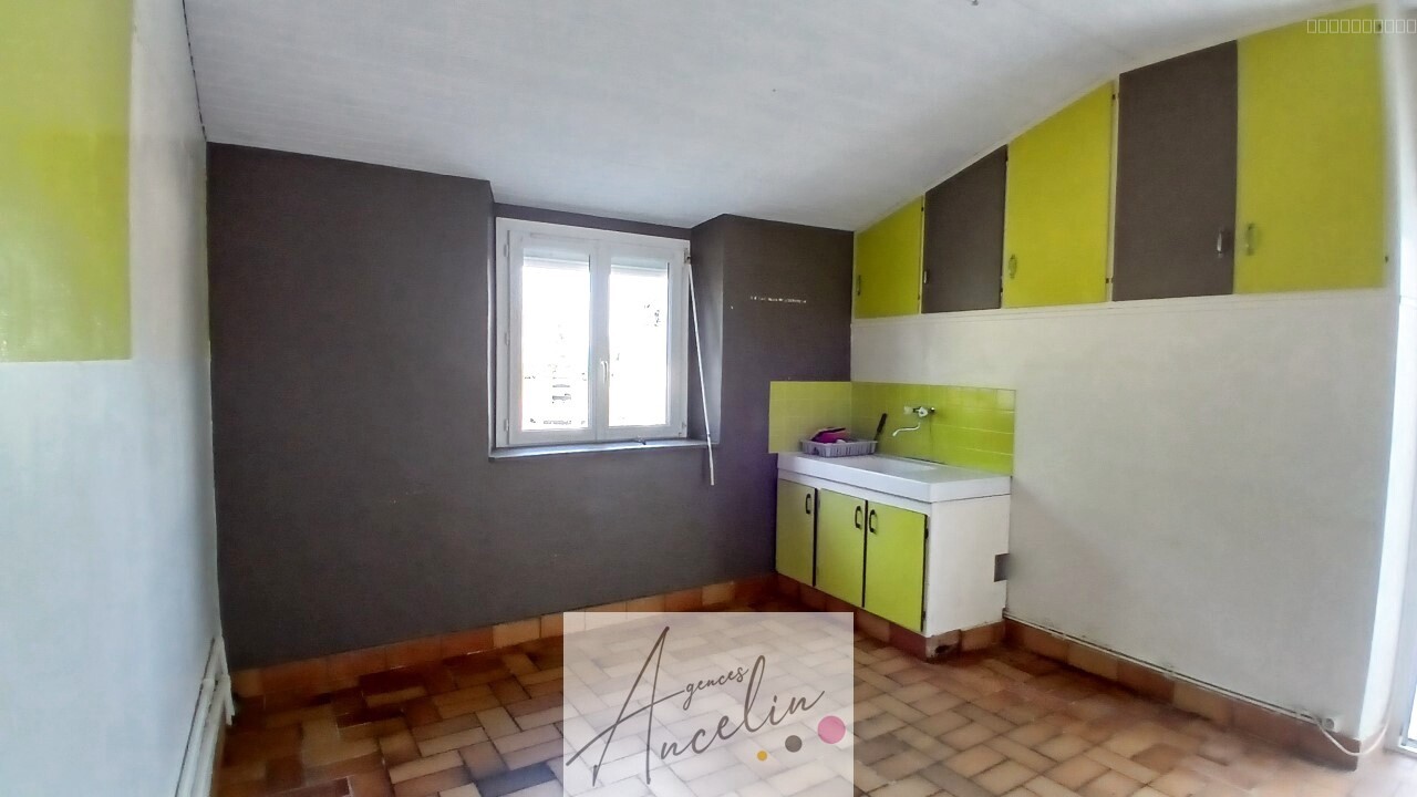 Maison à vendre à Pontchateau, 677 m², 5 pièces – photo 3 sur 8