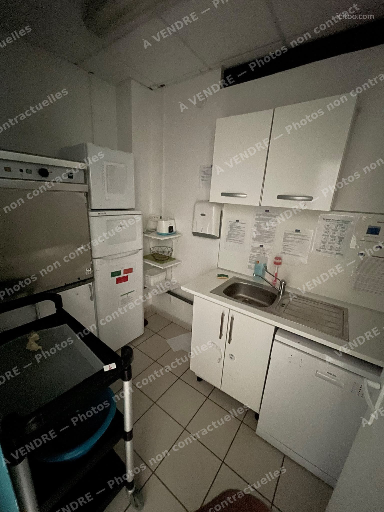 Murs commerciaux libres 141,17 m² – Ancienne micro-crèche – Fresnes (94) — photo 3