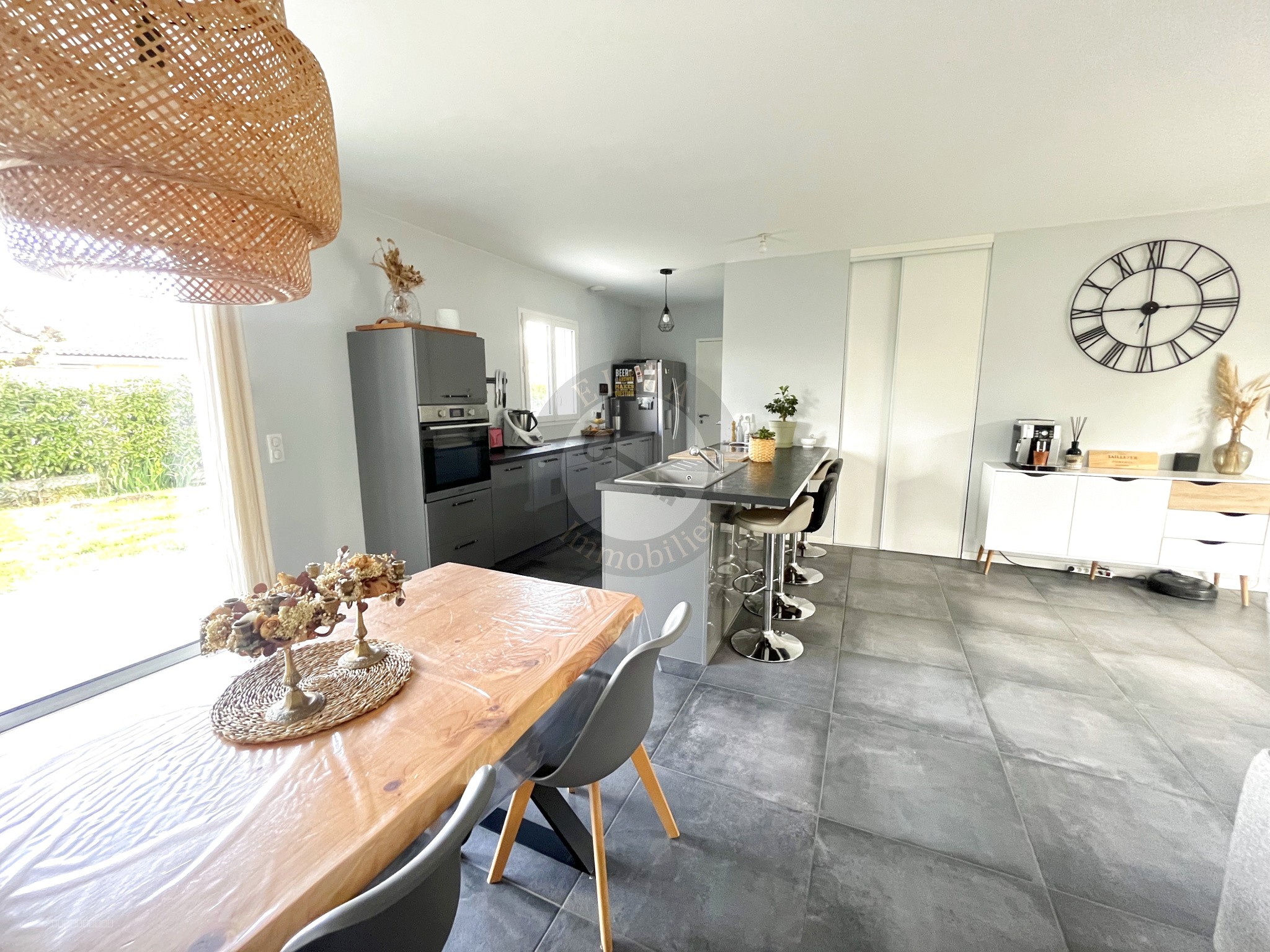Maison à vendre à Izon, 114 m², 6 pièces – photo 2 sur 12