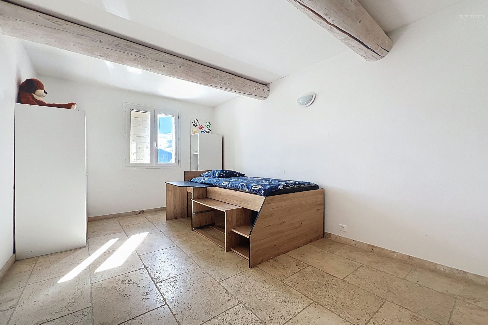 Immobilière de l'Olivier vous propose : LUBERON VILLA 5 CHAMBRES AVEC PISCINE — photo 3