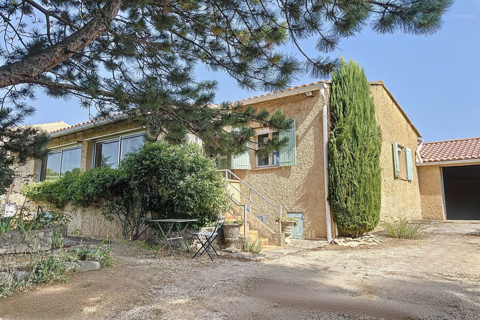 Maison à vendre à Villars, 98 m², 4 pièces – photo 1 sur 20
