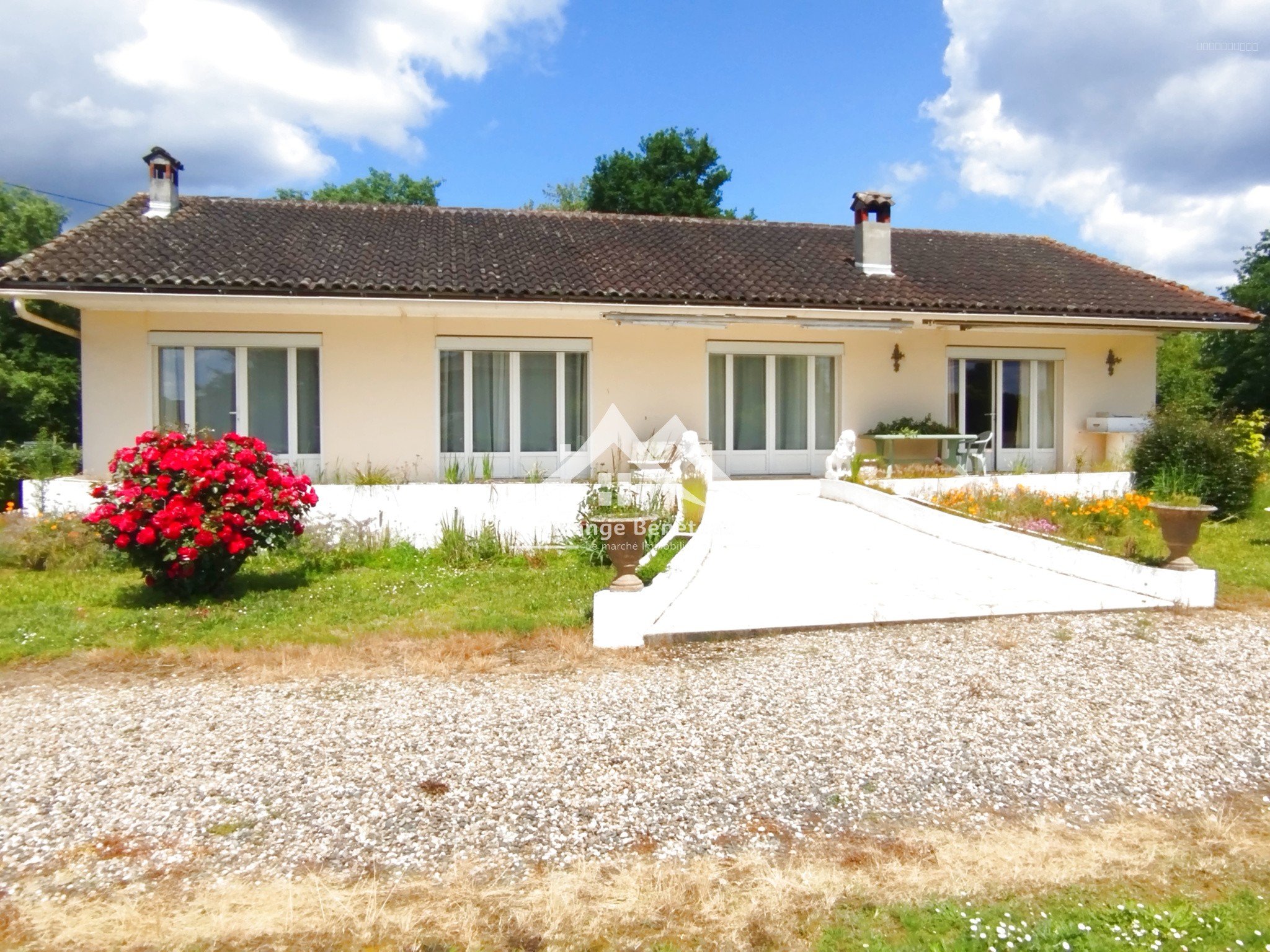 Maison à vendre à Houeilles, 129 m², 4 pièces – photo 1 sur 9