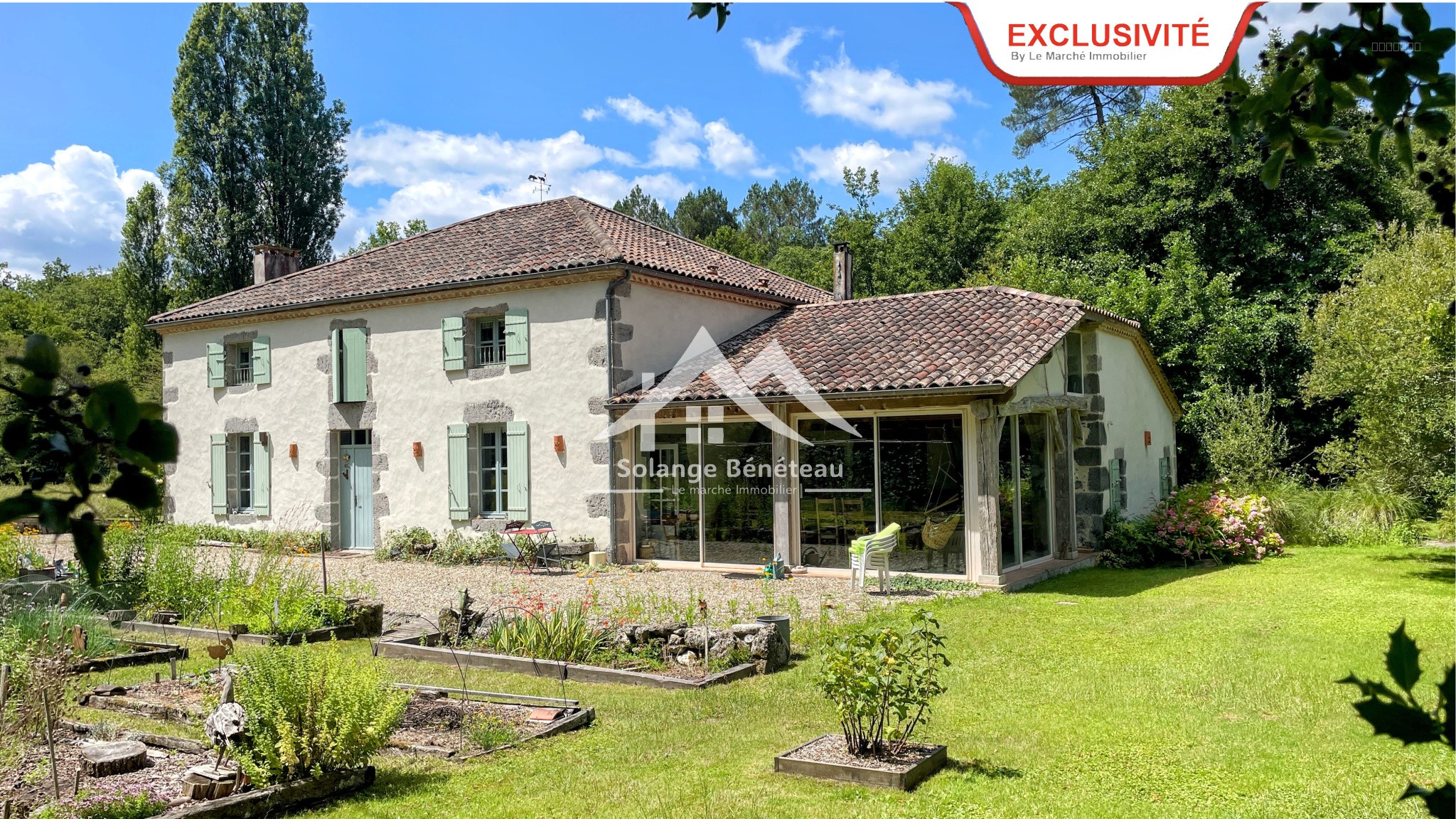Maison à vendre à Caubeyres, 1 055 m², 12 pièces – photo 1 sur 18