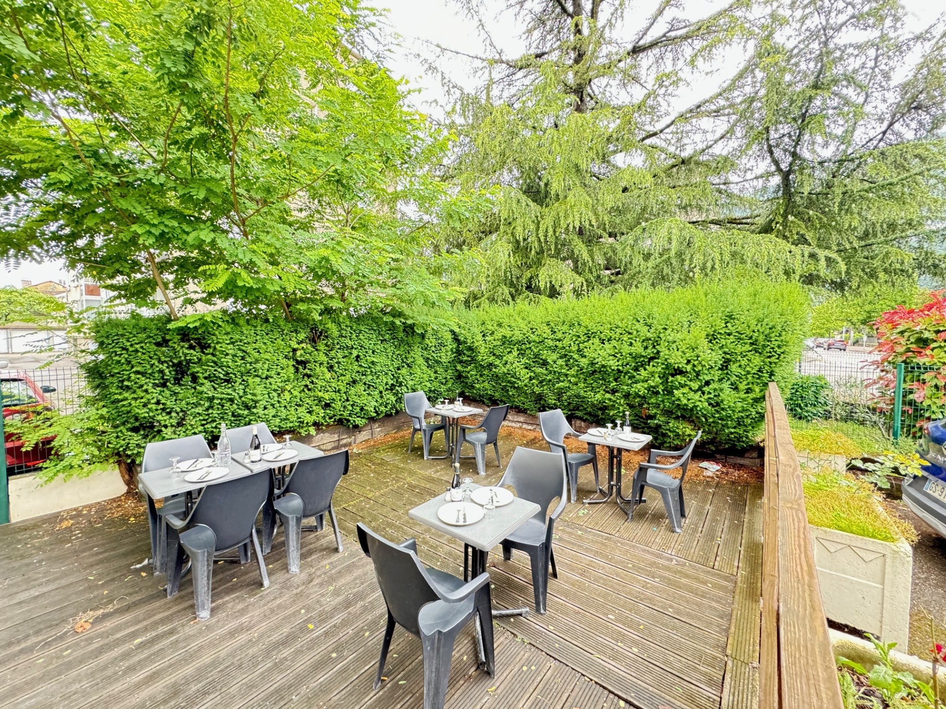 Fonds de commerce à vendre à Fontaine, 75 m² – photo 2 sur 20