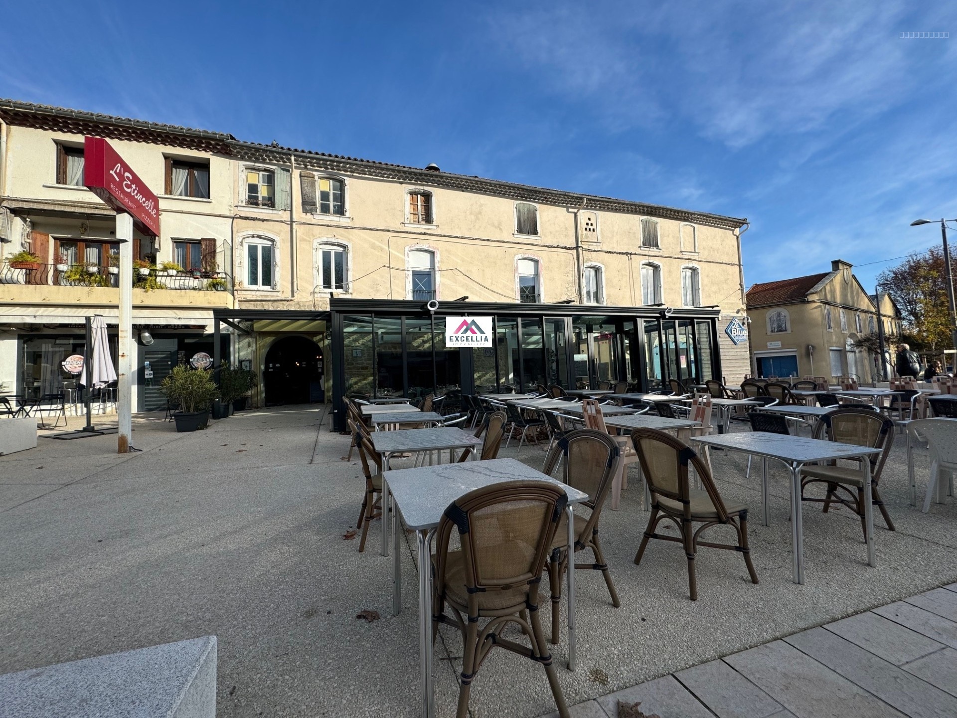 Fonds de commerce à vendre à Bagnols sur ceze, 240 m² – photo 1 sur 6