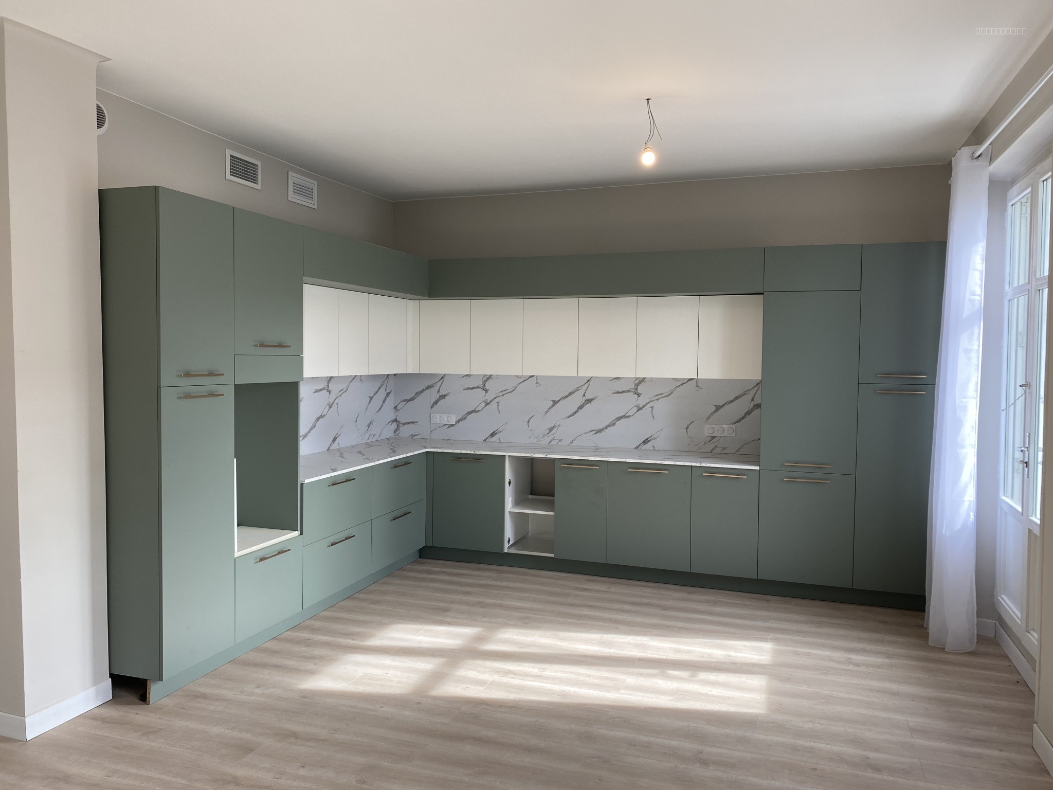 Appartement à vendre à Grenoble, 80 m², 3 pièces – photo 1 sur 5