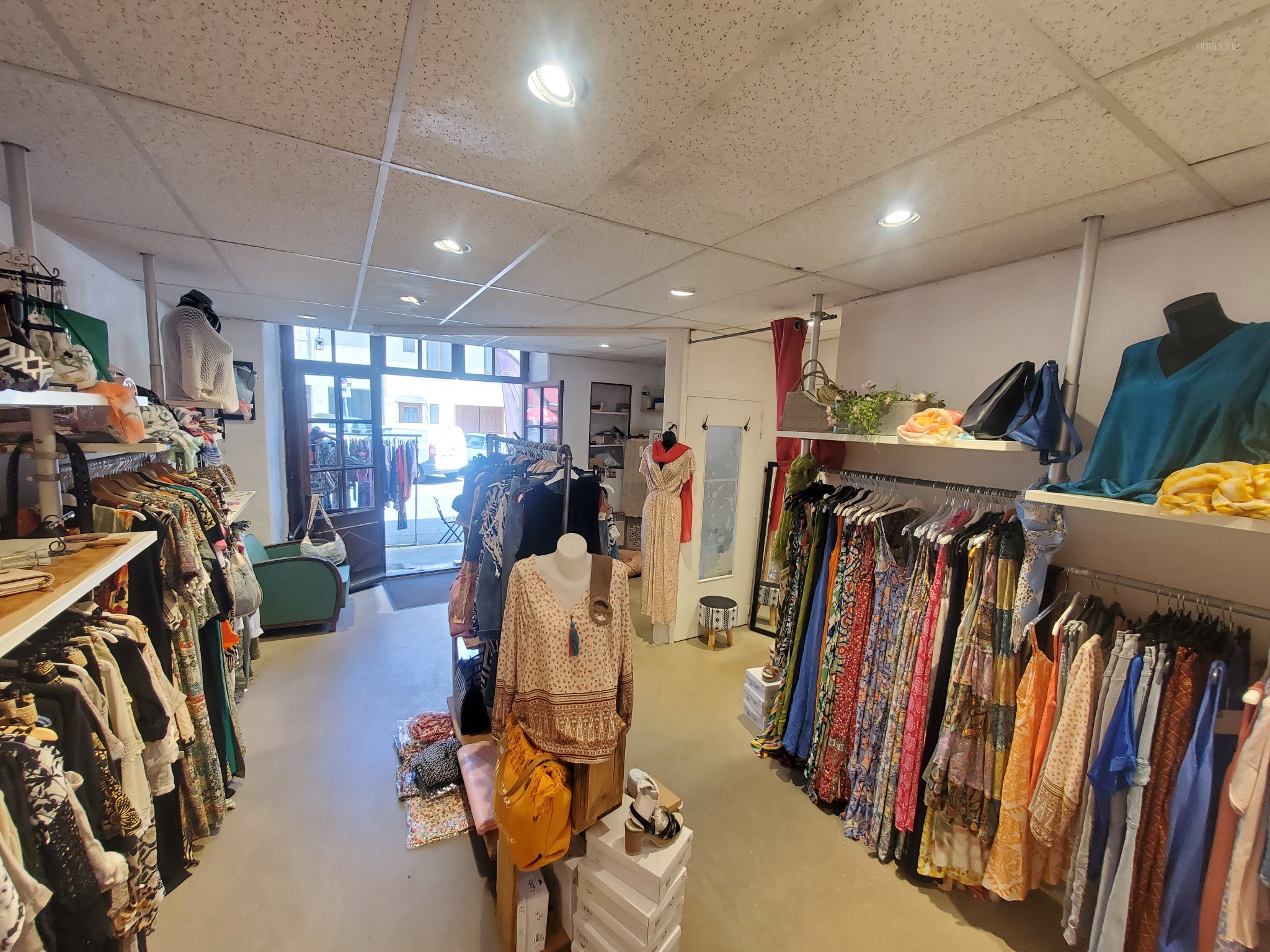 Fonds de commerce à vendre à Mens, 22,54 m² – photo 3 sur 6