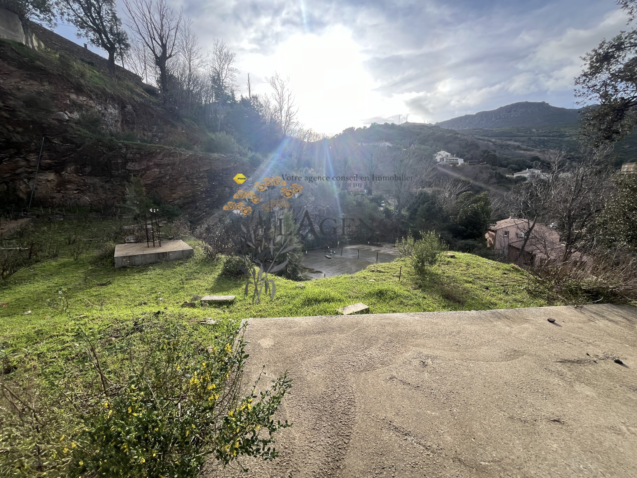Terrain à vendre à Bastia, 1 935 m² – photo 2 sur 2