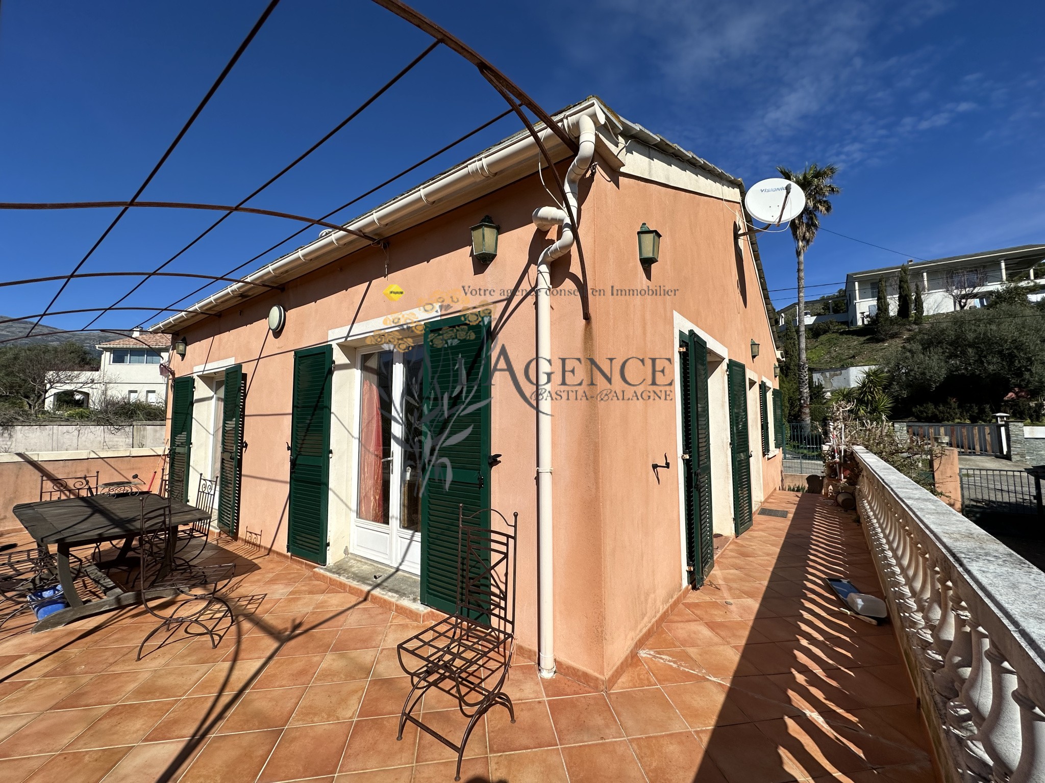 Villa à vendre à Pietracorbara, 190 m², 6 pièces – photo 3 sur 17