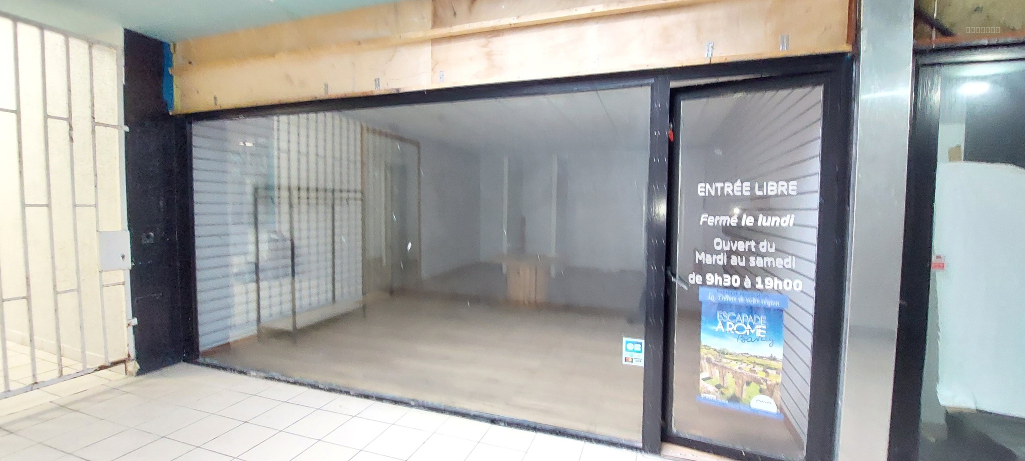 Local commercial à vendre à Cambrai, 160 m² – photo 3 sur 4