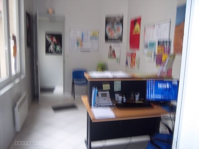 Local commercial à louer à Cambrai, 90 m², 4 pièces – photo 2 sur 2