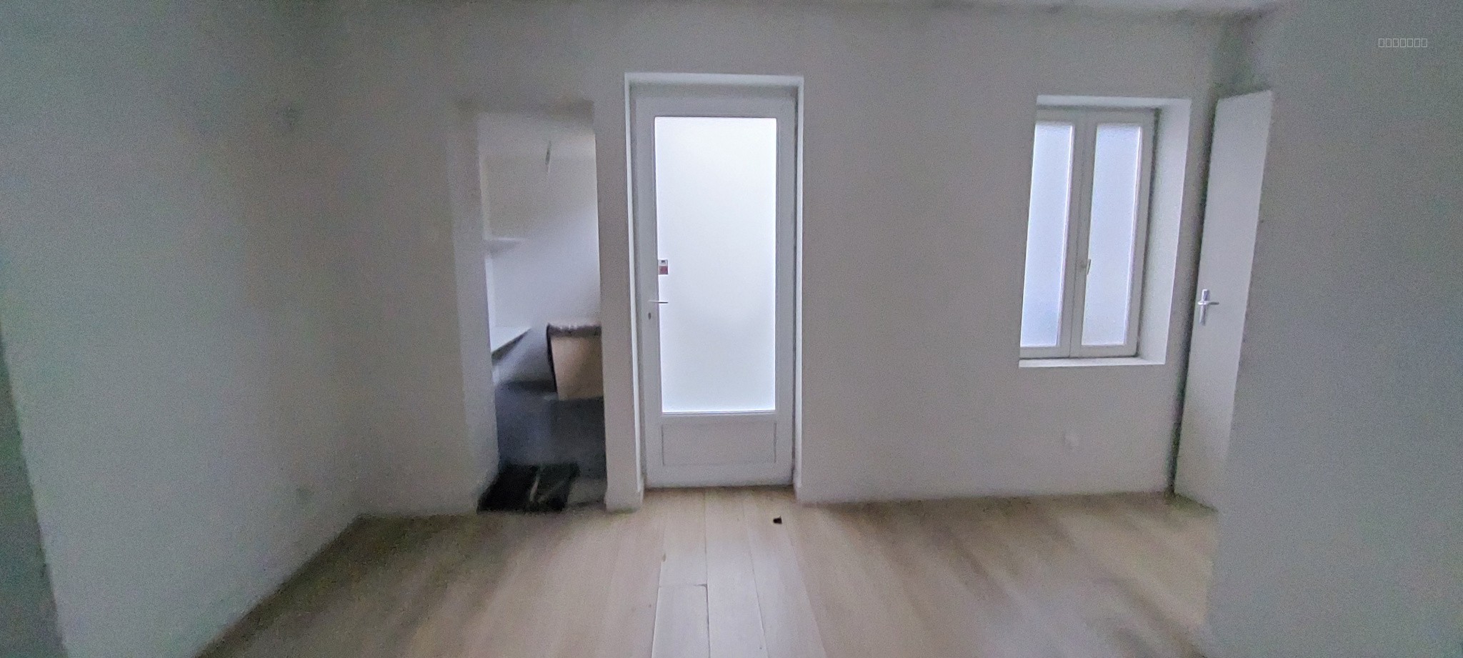 Local commercial à louer à Cambrai, 138 m² – photo 3 sur 6