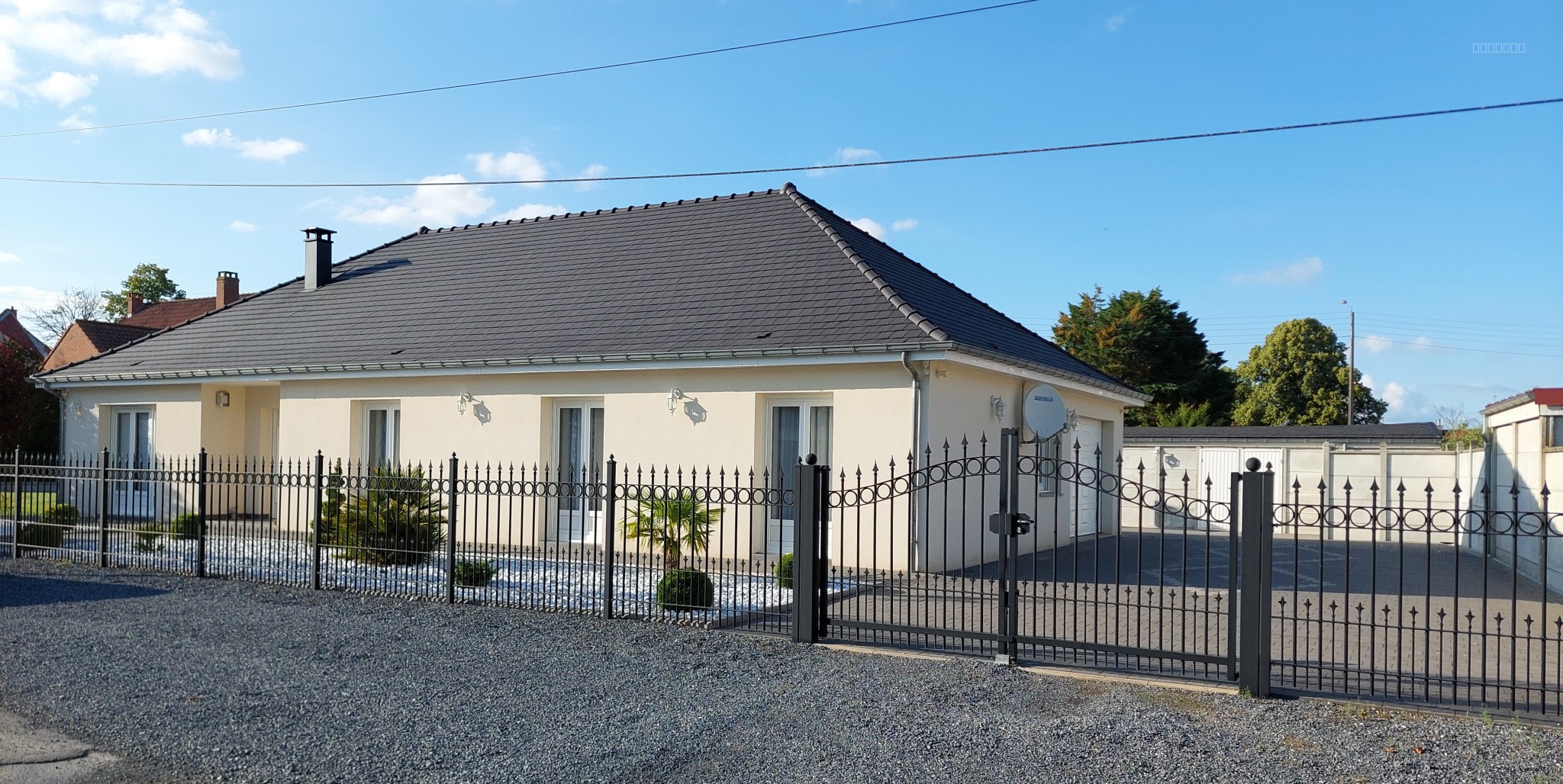 Maison à louer à Cambrai, 146 m², 6 pièces – photo 1 sur 15