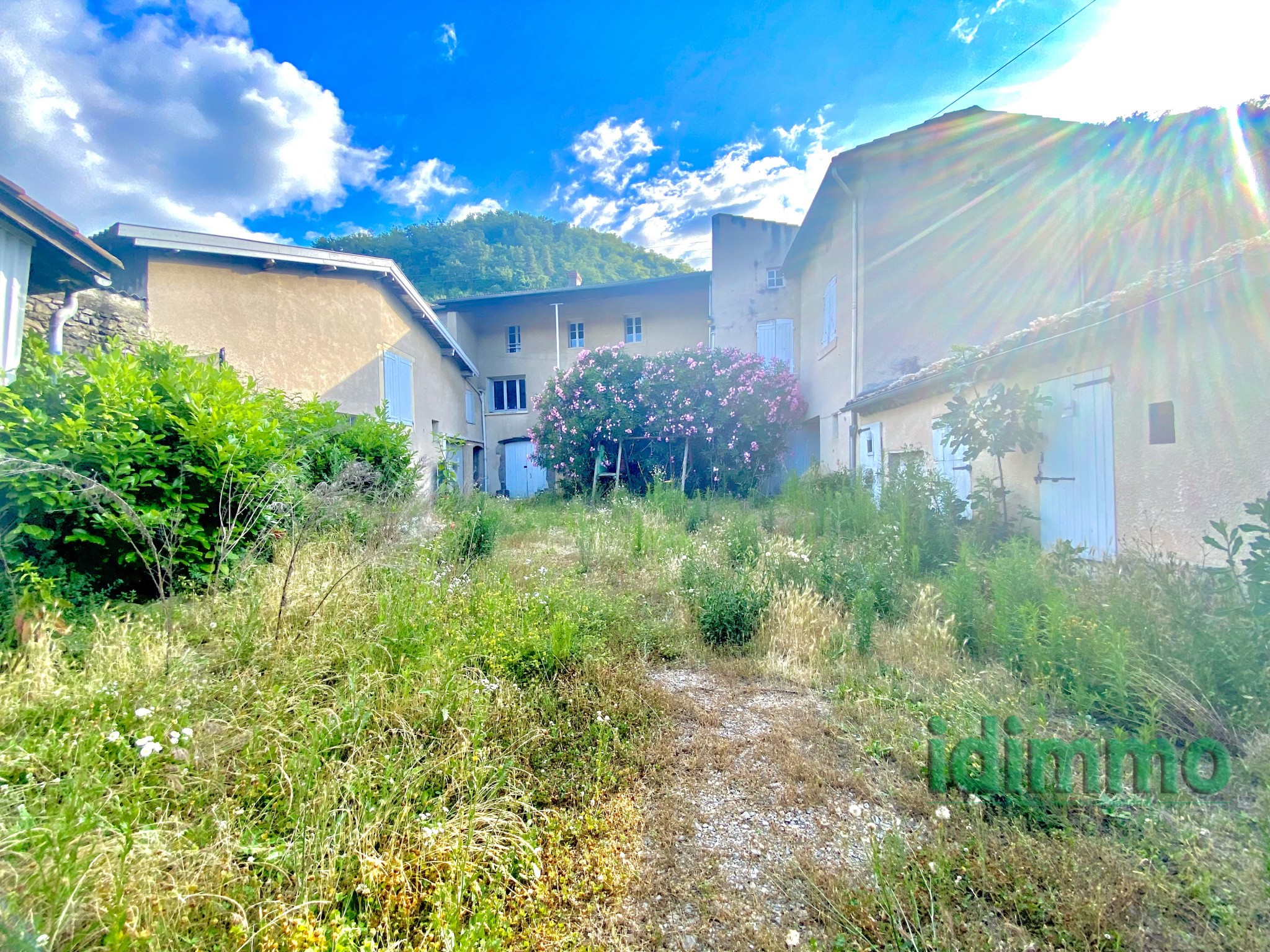 Maison à vendre à Ozon, 145 m², 6 pièces – photo 1 sur 13