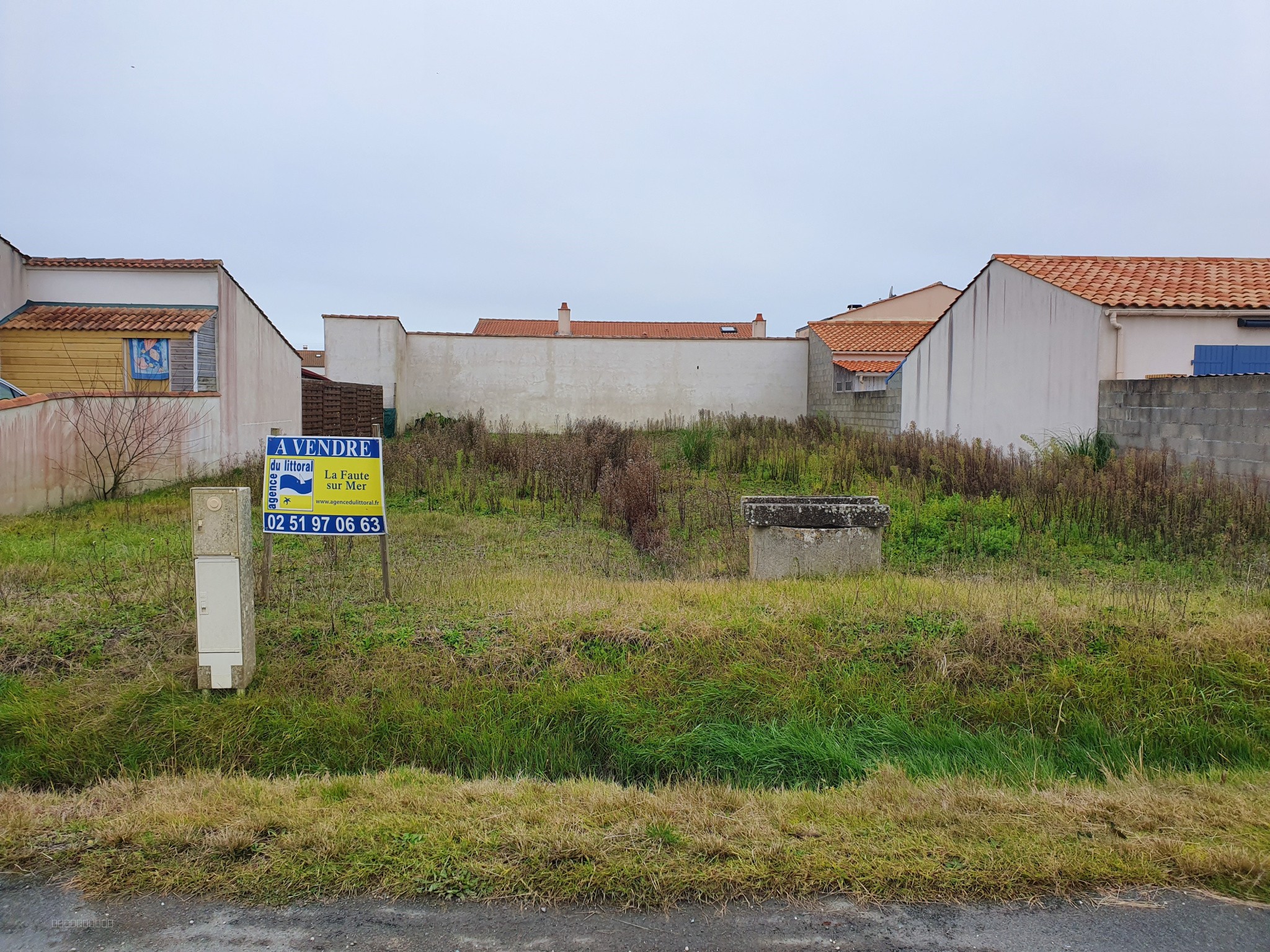 Terrain à vendre à L aiguillon sur mer, 480 m² – photo 2 sur 2