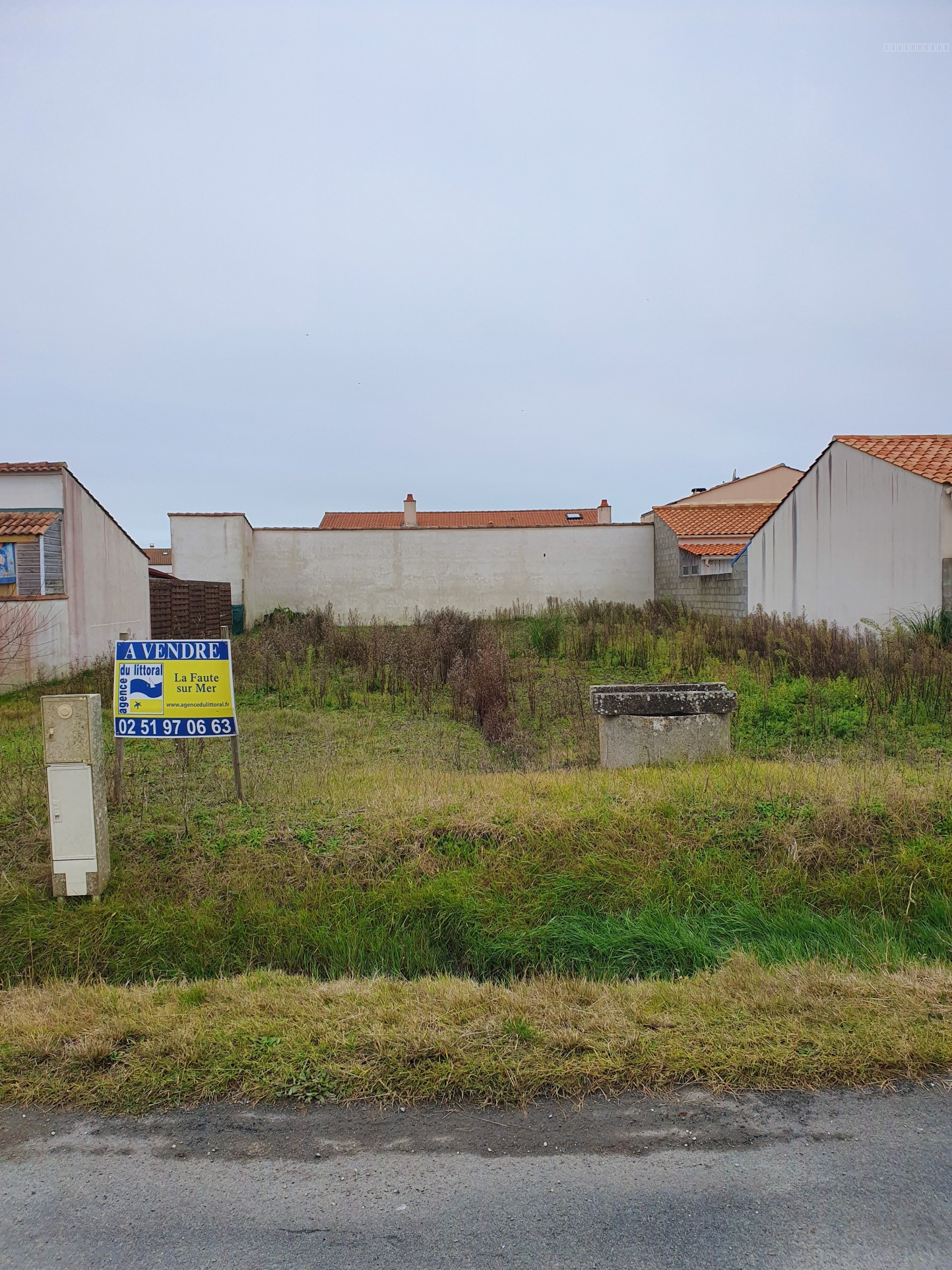 Terrain à vendre à L aiguillon sur mer, 480 m² – photo 1 sur 2