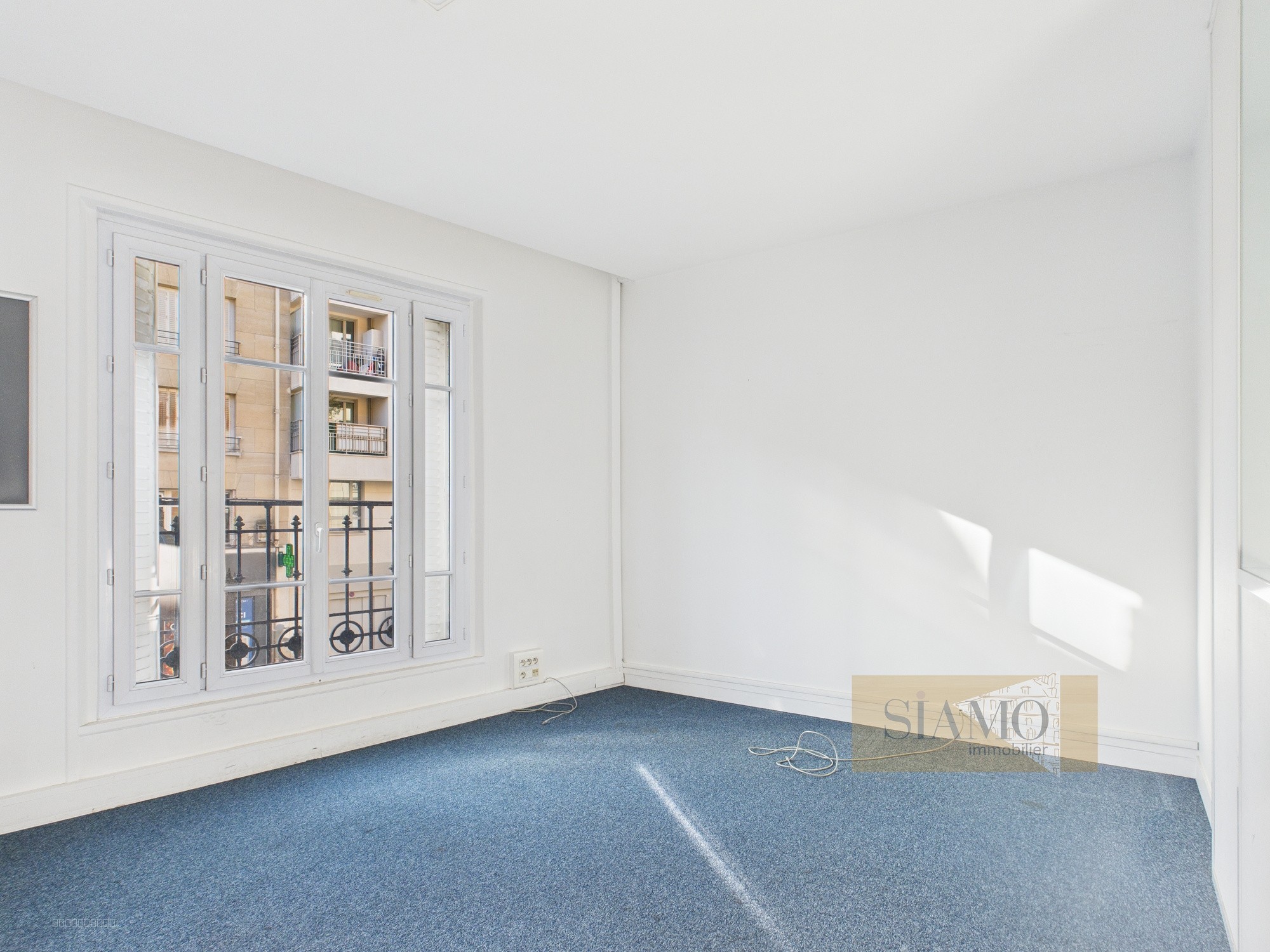 SAINT-MANDE  LOCAL ET BUREAUX DE 116 M2 — photo 6