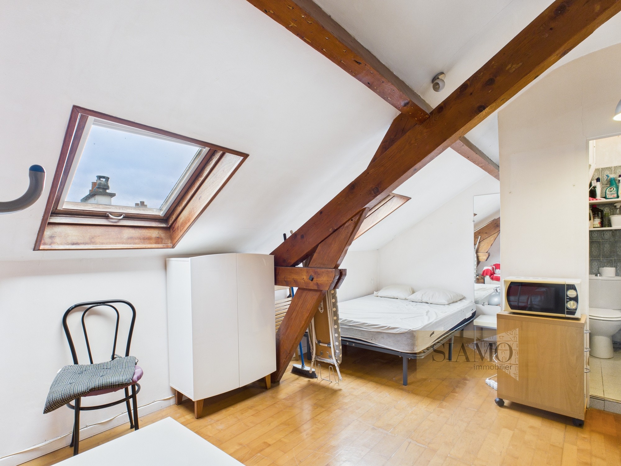 STUDIO - HYPERCENTRE VINCENNES - CHARME ANCIEN — photo 6
