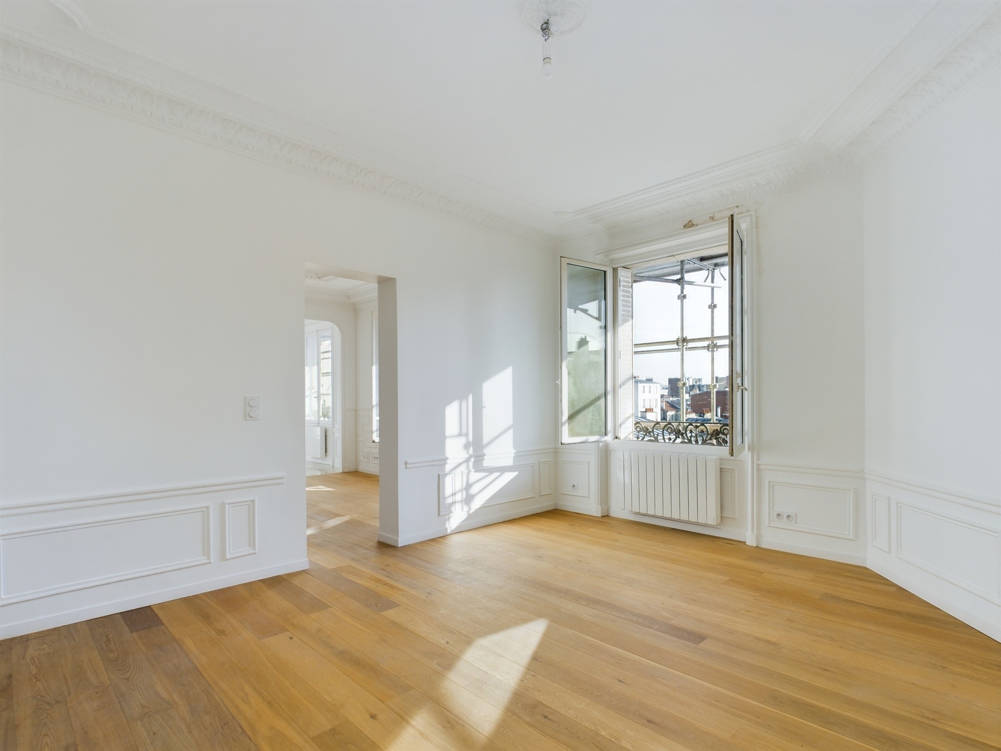VINCENNES COEUR DE VILLE APPARTEMENT DE 5 PIECES MAGNIFIQUE — photo 4