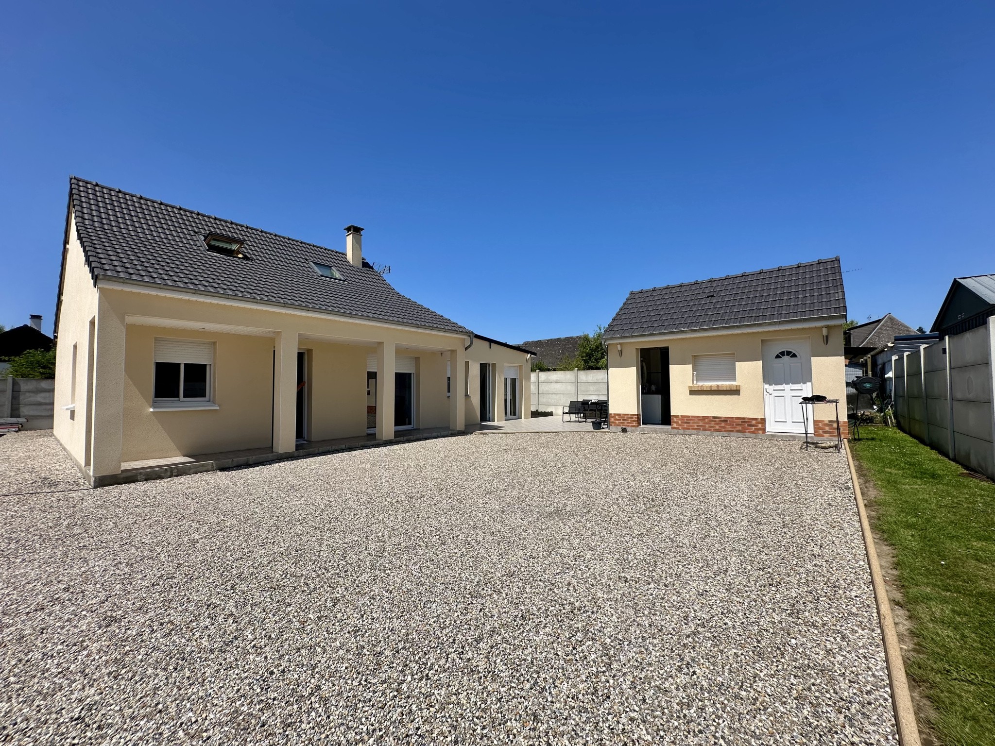Maison à vendre à St aubin le cauf, 700 m², 5 pièces – photo 1 sur 18