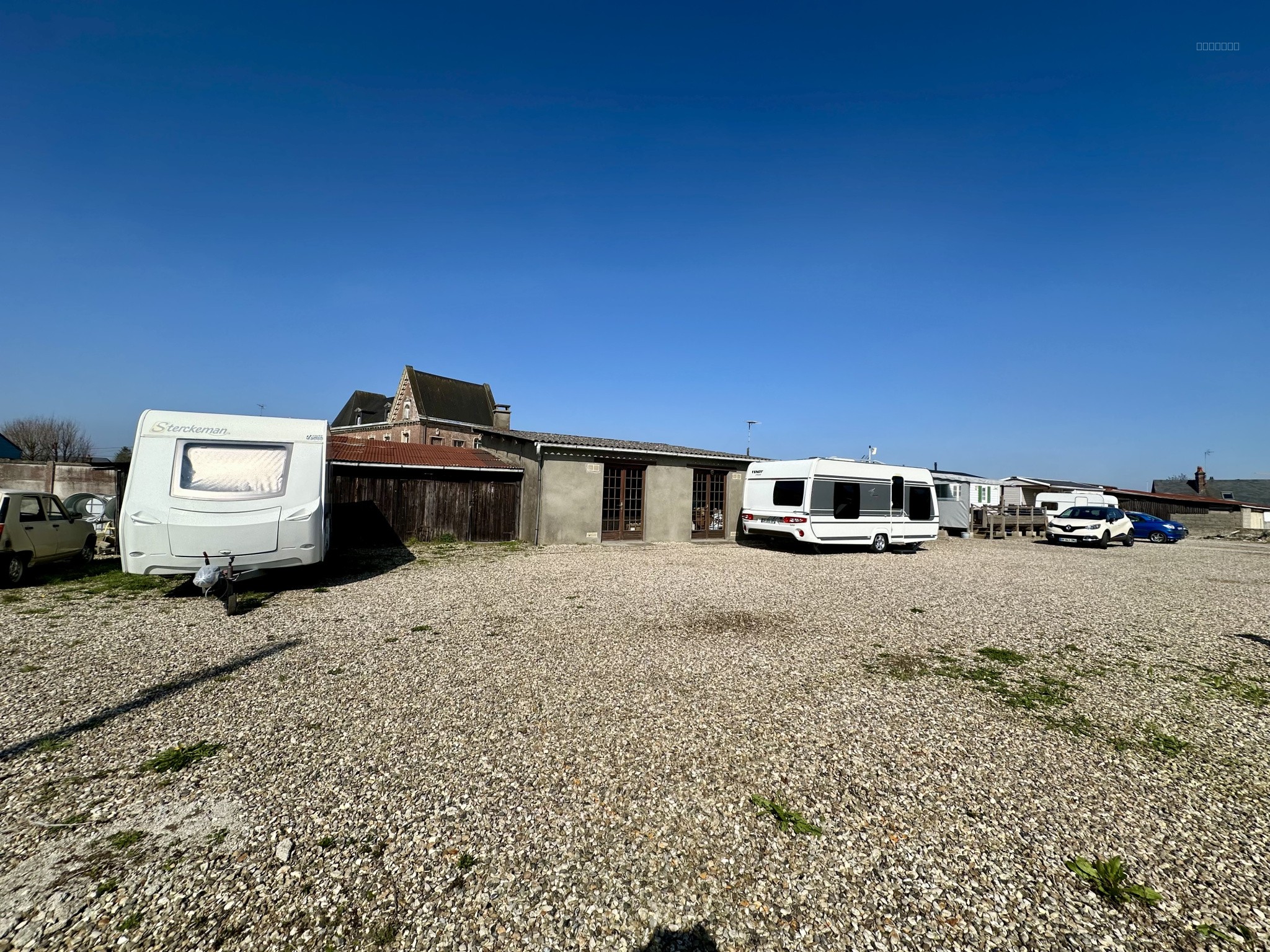Terrain Constructible VIABILISÉ en Plein Centre de Saint-Nicolas-d'Aliermont — photo 3